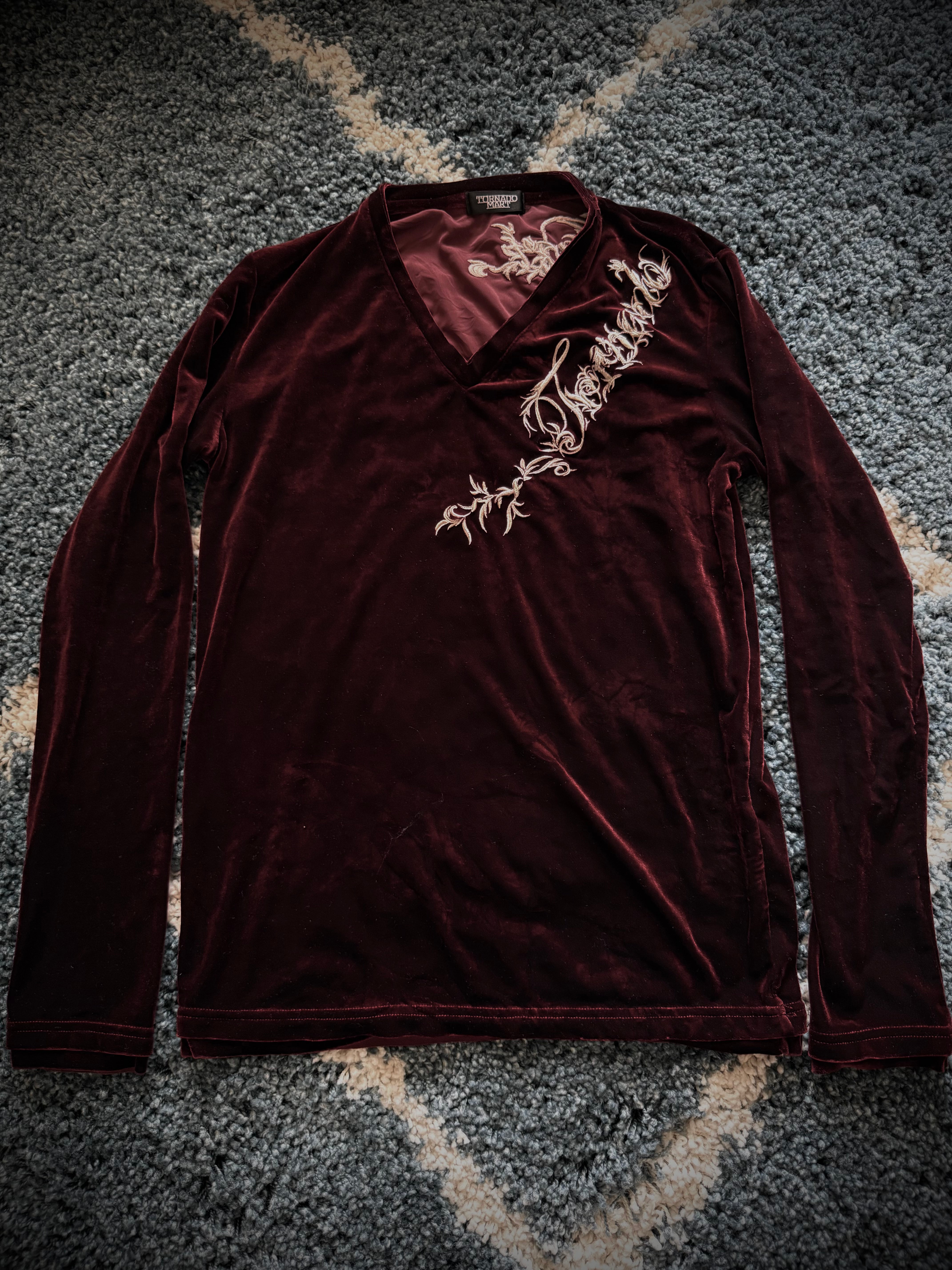 トップス tornado mart velour long shirt tattoo Tornado Mart Tribal Velour Longsleeve – wintexarchive