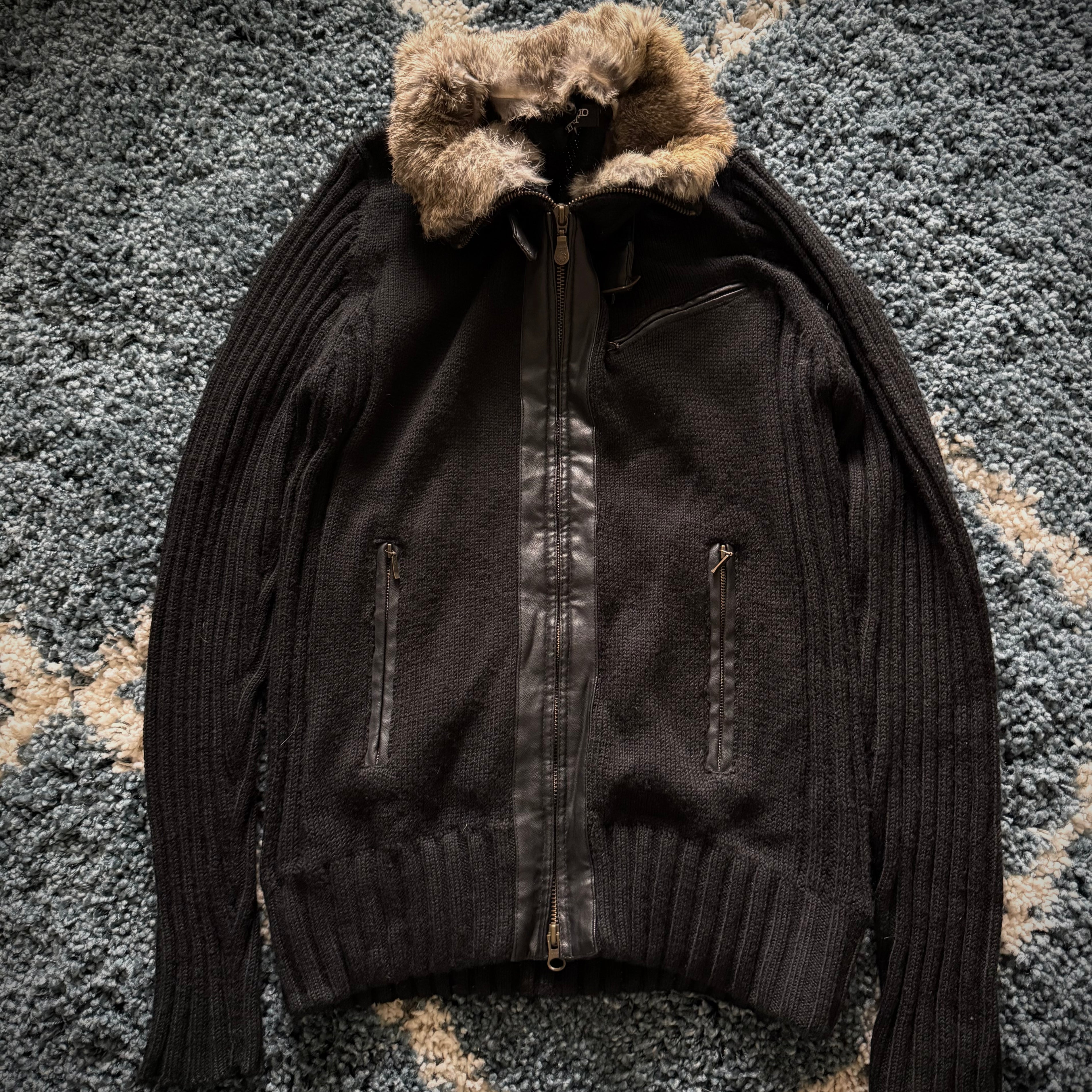 Tornado Mart Detachable Rabbit Fur Directors Cut Knit