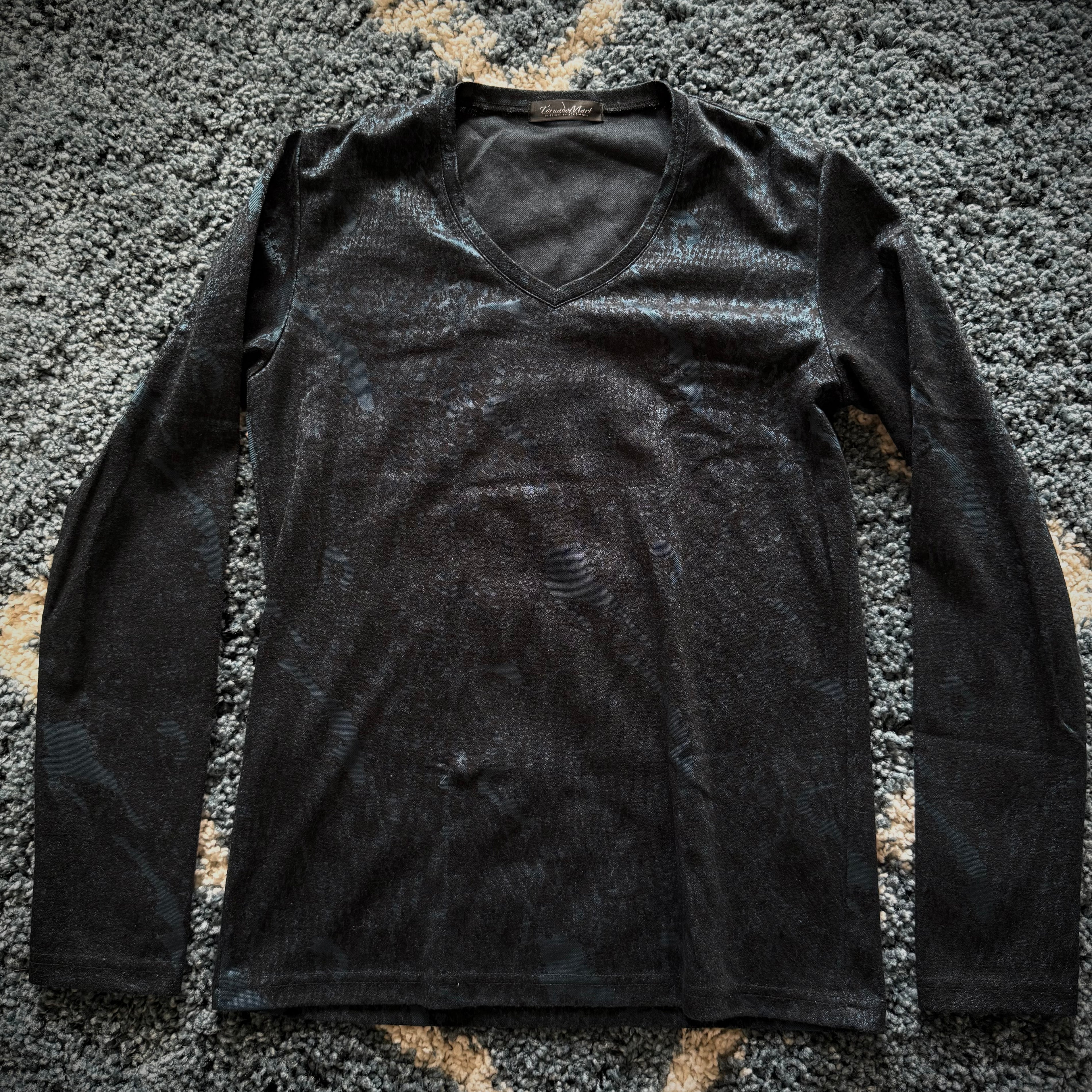 Tornado Mart shiny exotic longsleeve