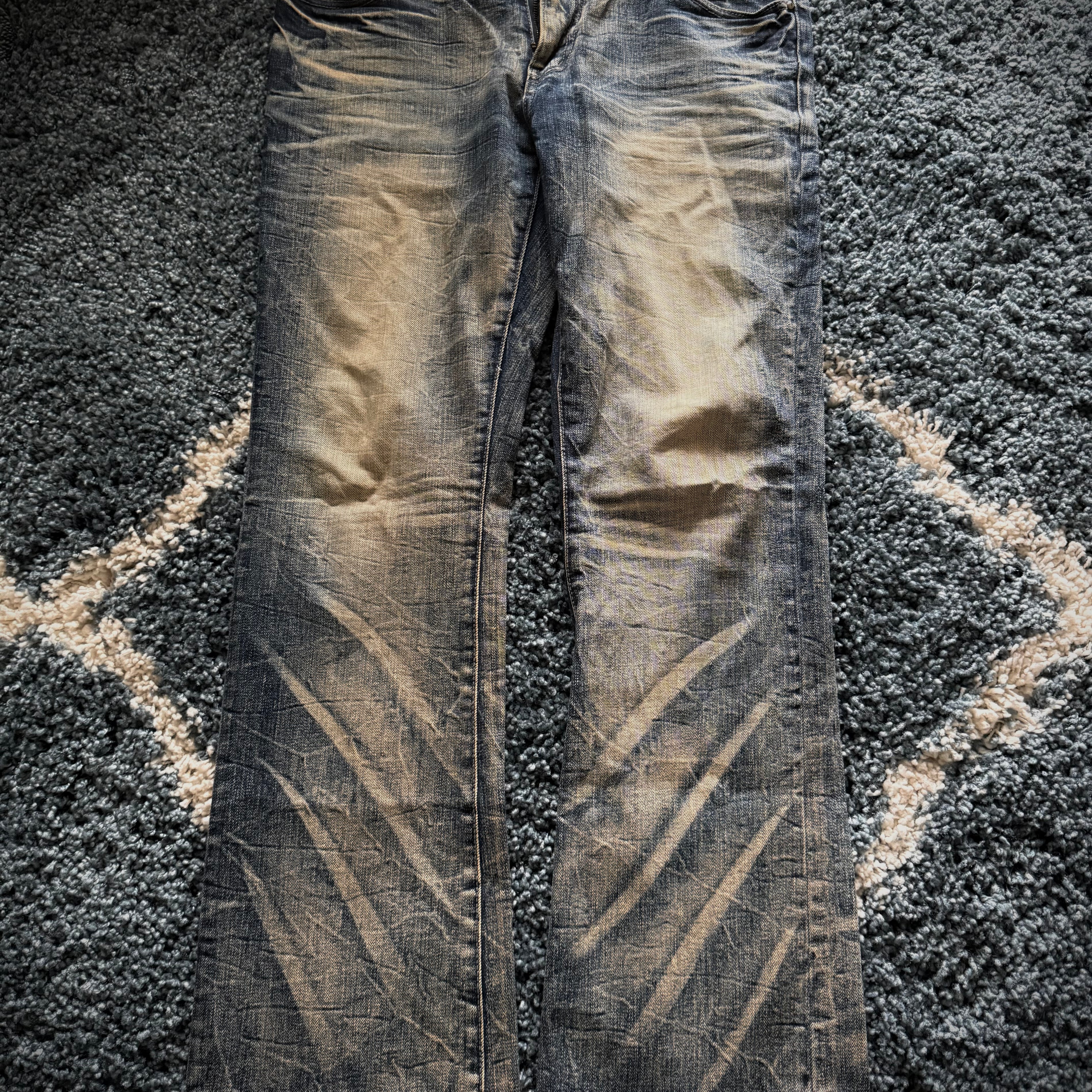 La Gate 2007 mud washed Clawmark flared jeans