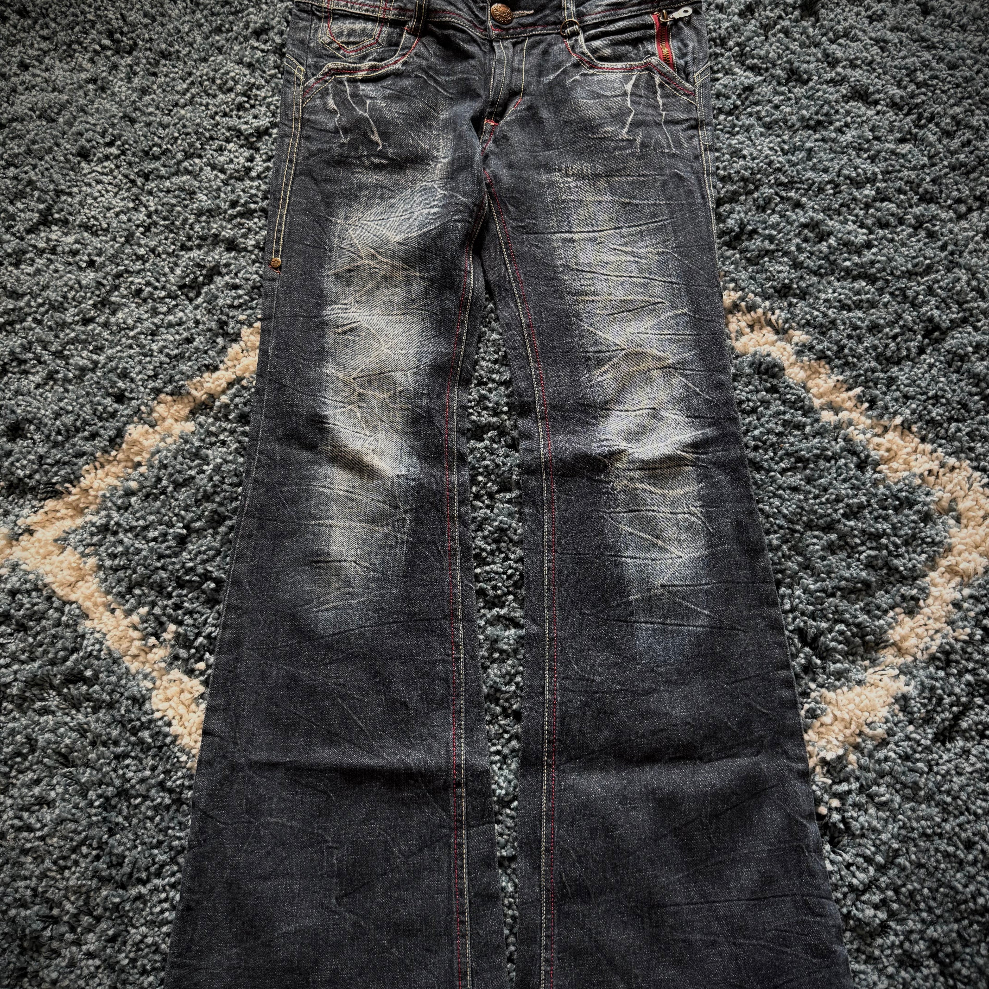 B.C.B.G backstrap flared jeans