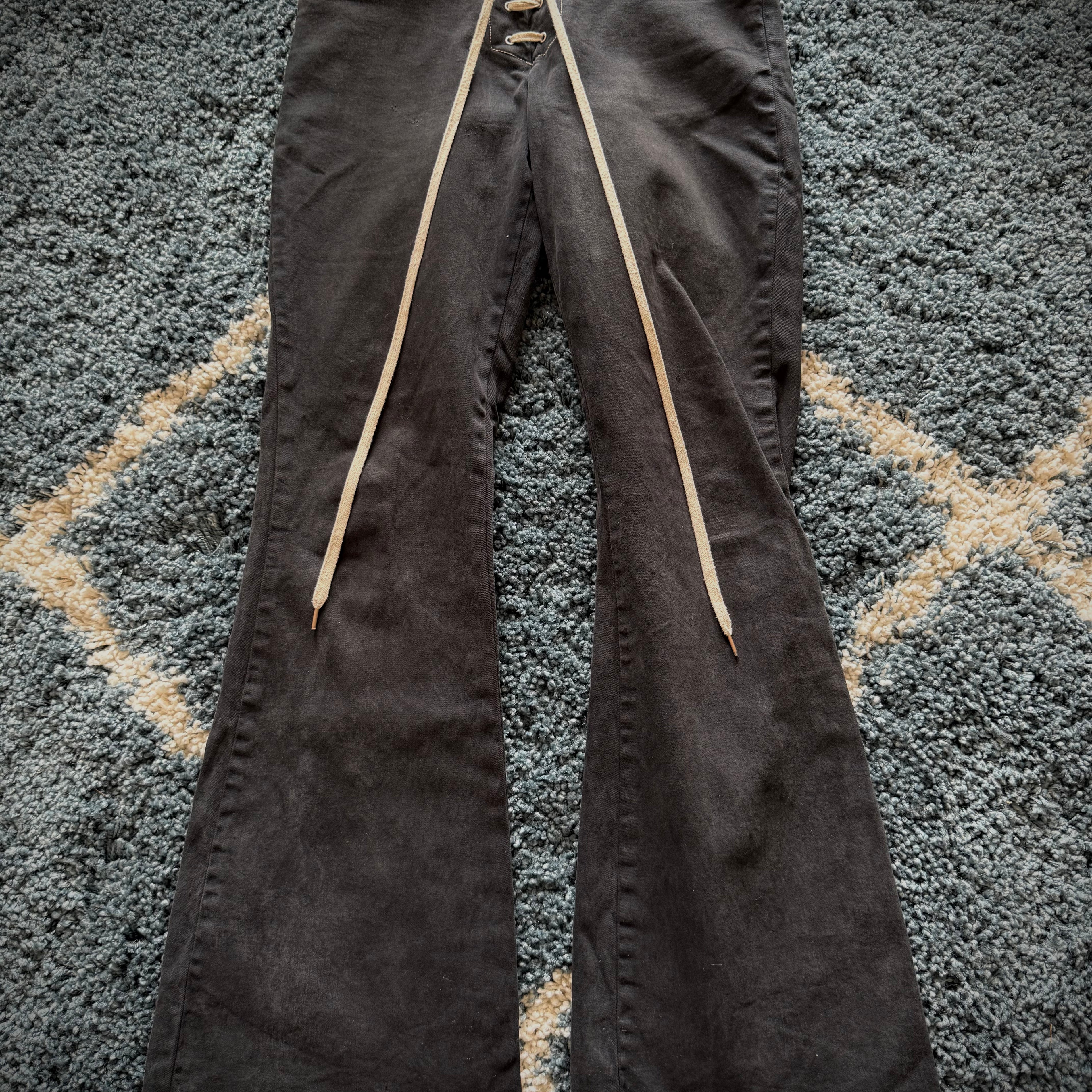 KIE Laced up leather pockets flared jeans
