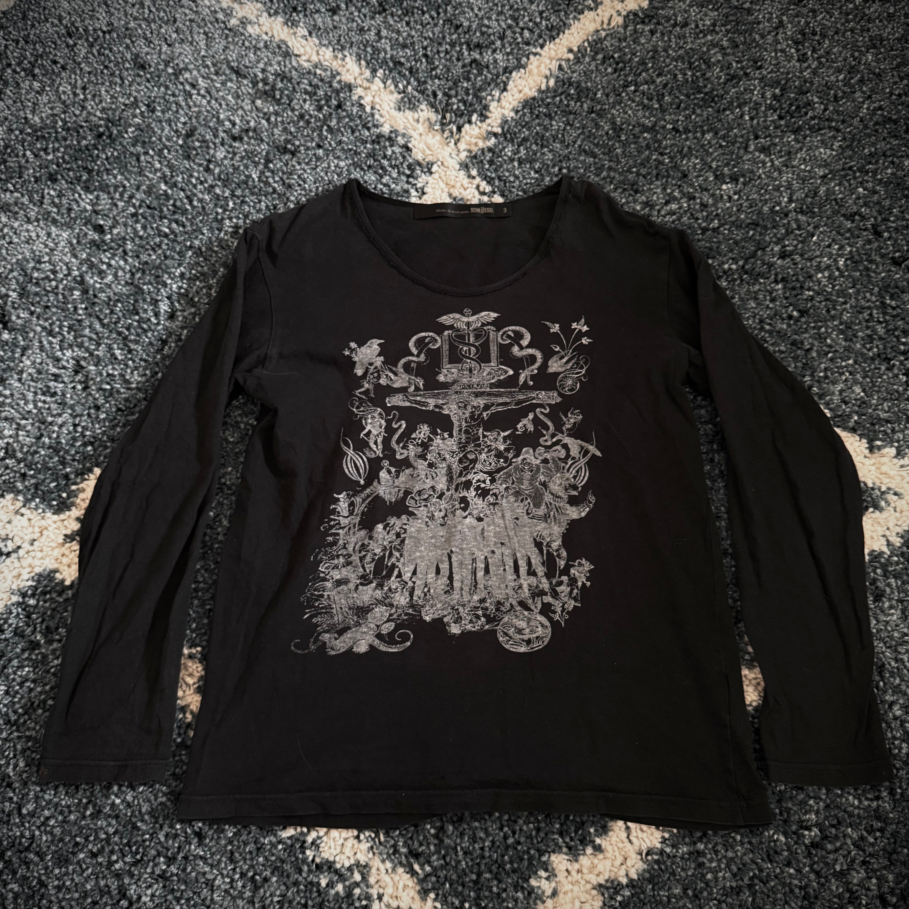 Schlussel Cross Longsleeve