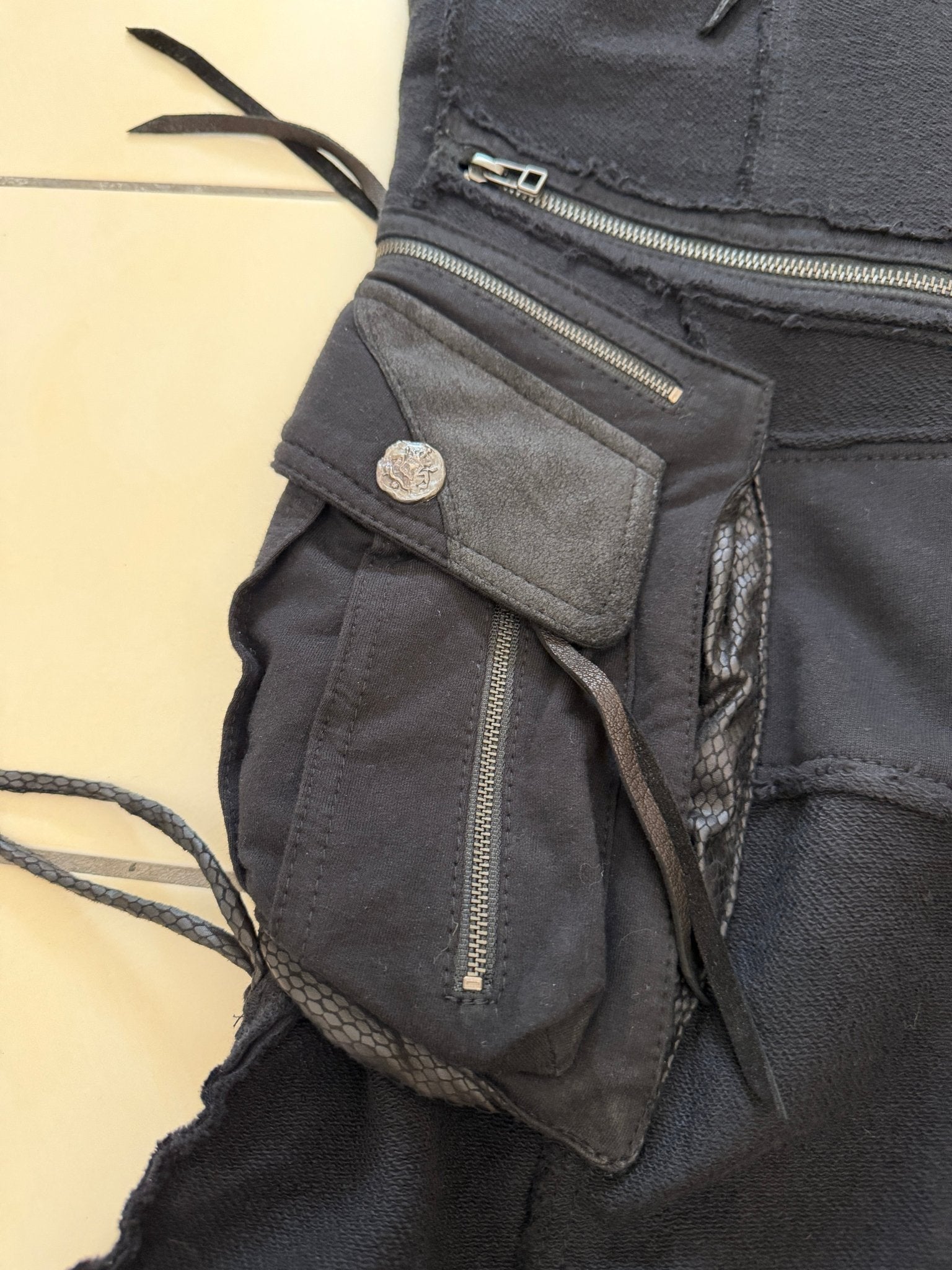 14th Addiction Special Cargo Sweat Pants - wintexarchive