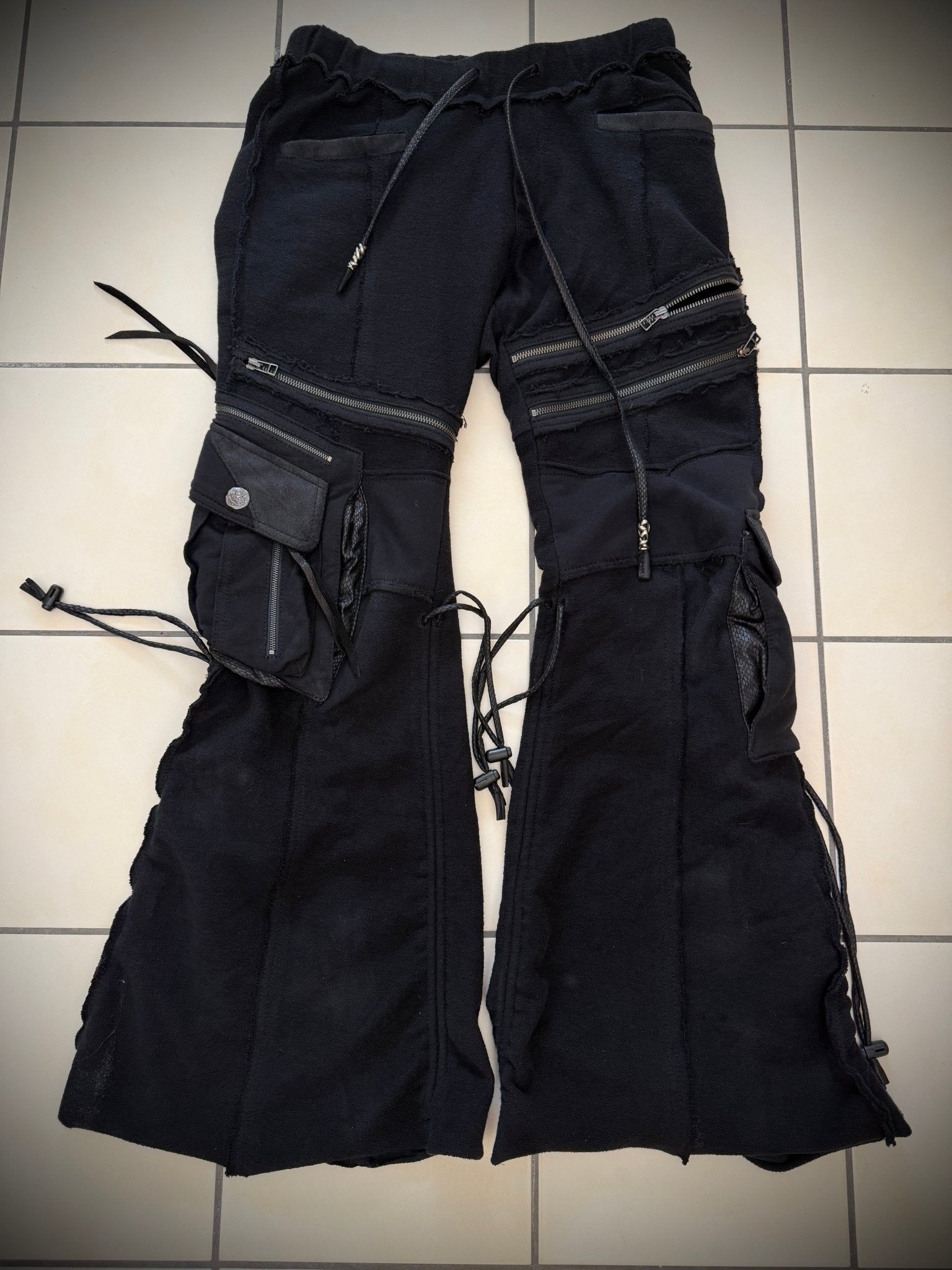 14th Addiction Special Cargo Sweat Pants - wintexarchive