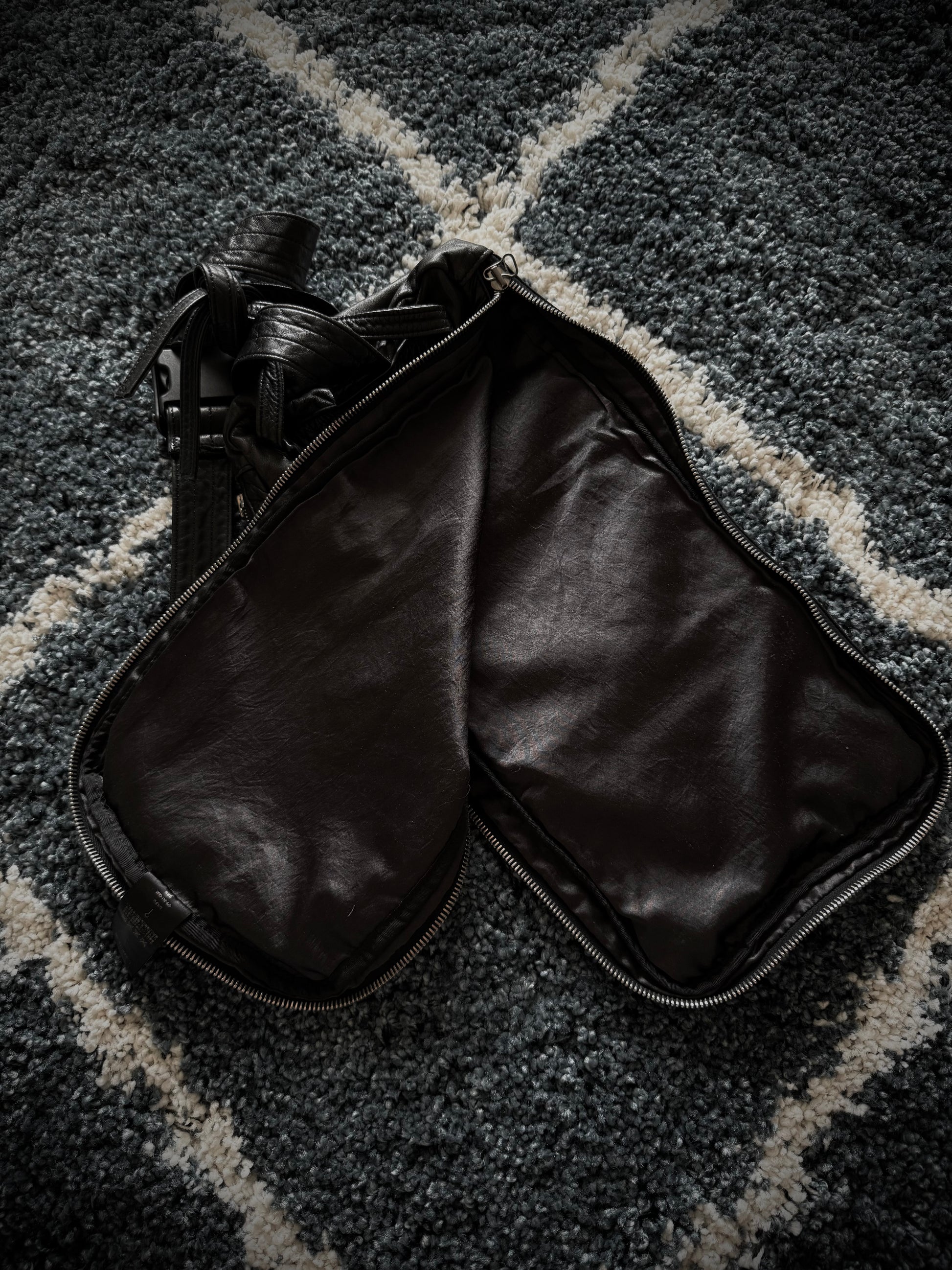 Wintexa’s Personal Collection Sistere AW2008 Gas mask sling bag