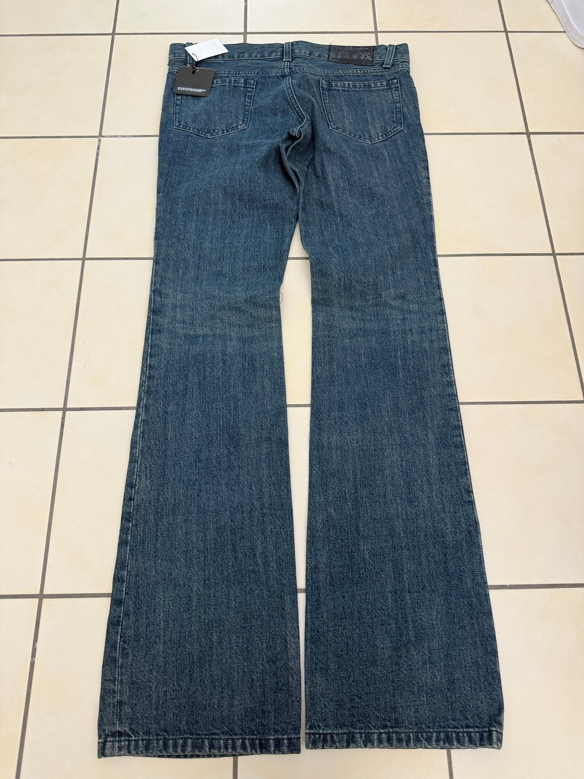 5351 Pour Les Hommes Distressed Python Flared Denim Pants - wintexarchive