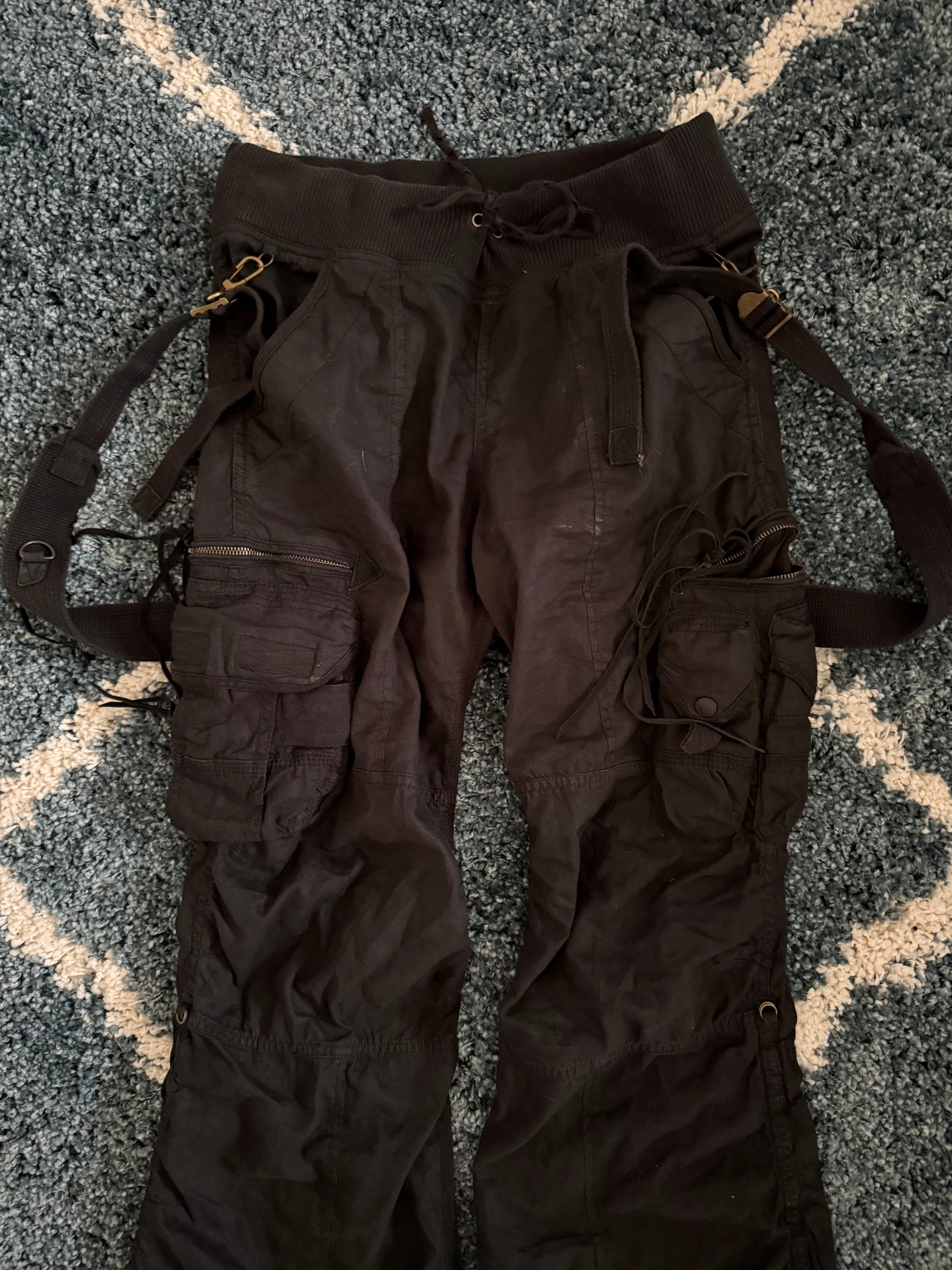 G.O.A tasseled suspender cargo pants