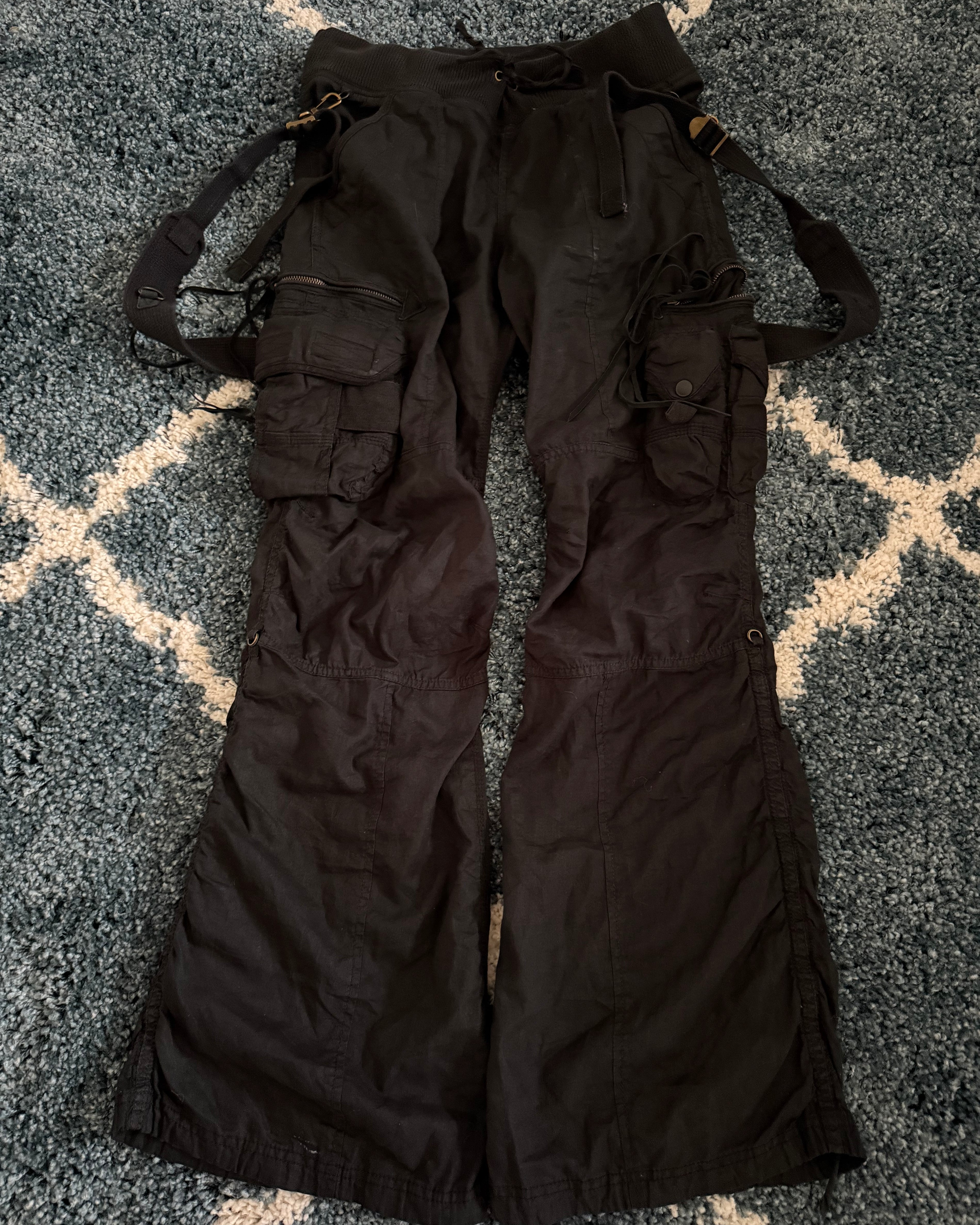 G.O.A tasseled suspender cargo pants