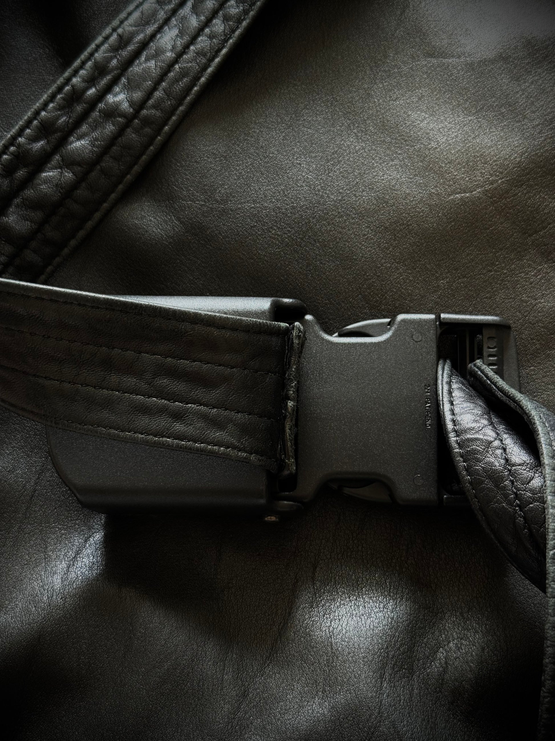 Wintexa’s Personal Collection Sistere AW2008 Gas mask sling bag