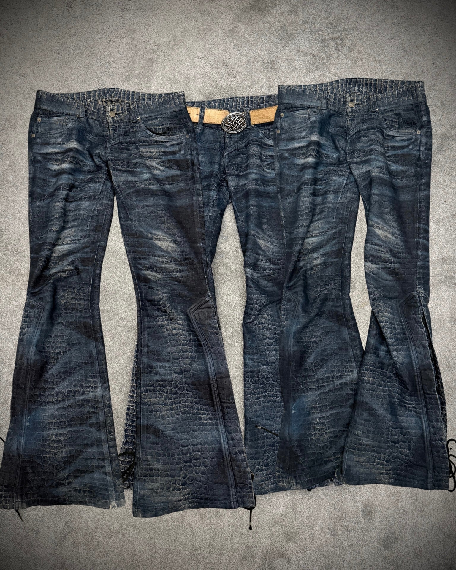 Tornado Mart 00‘s Crocodile flared pants