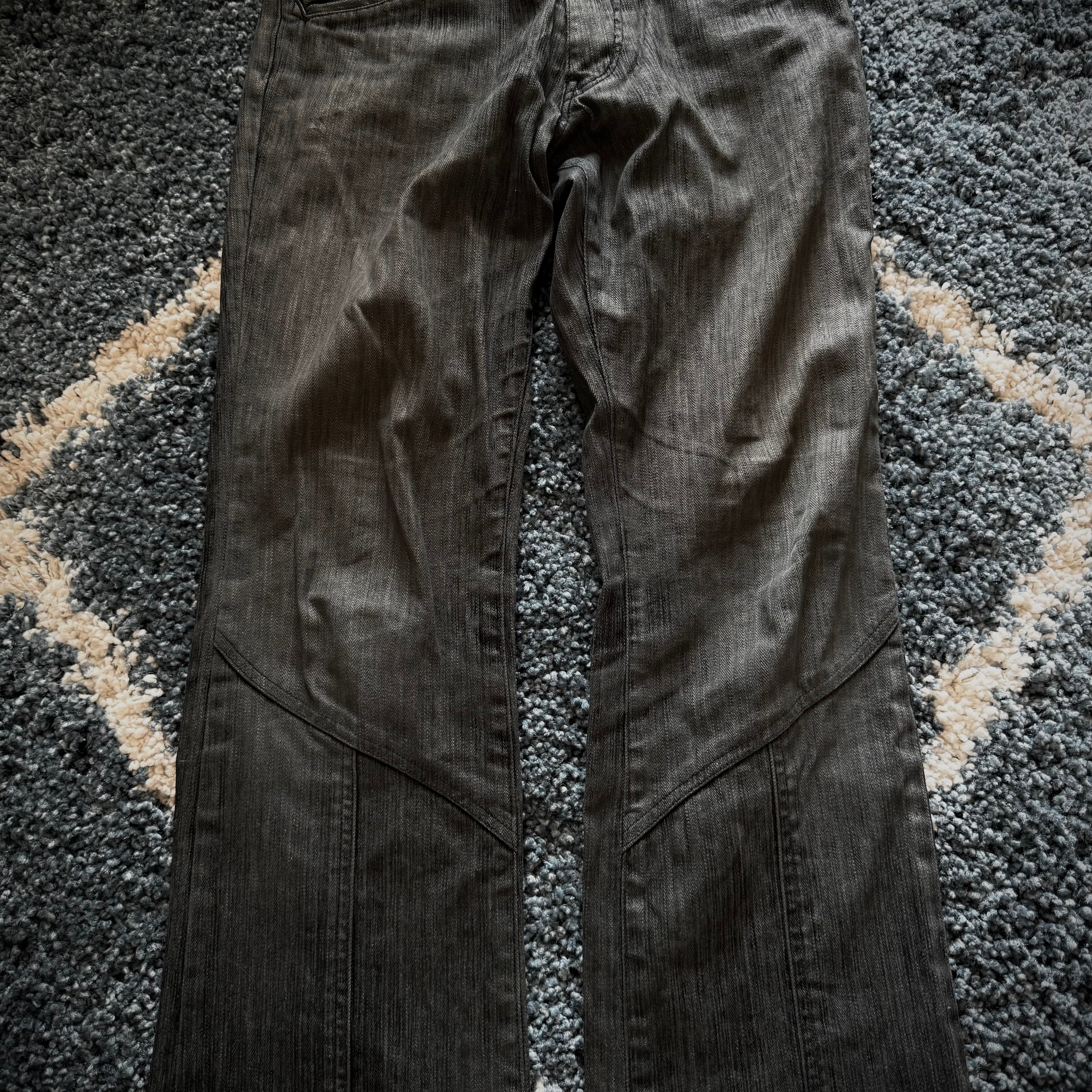 Schlussel textured flared denim