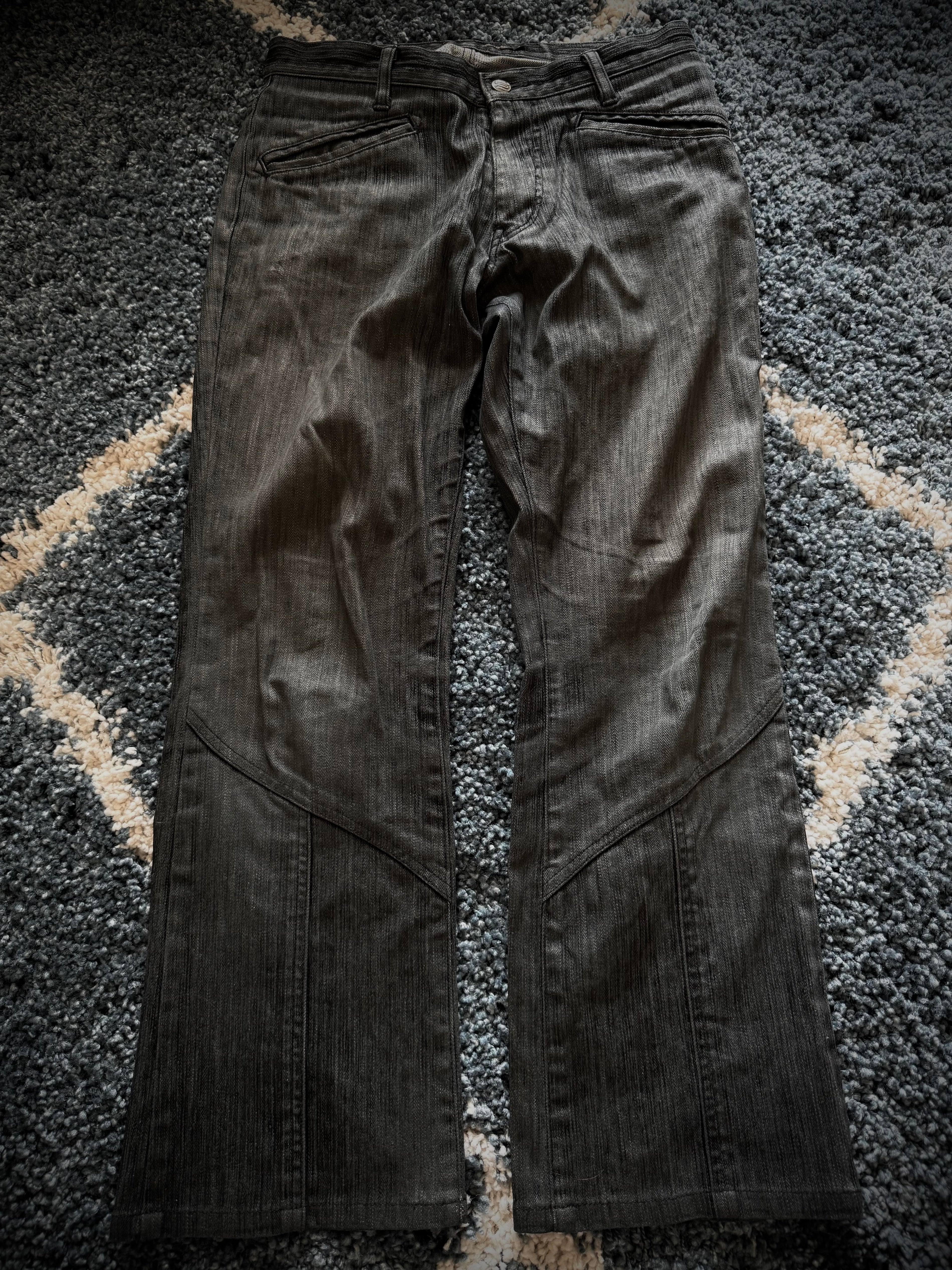 Schlussel textured flared denim