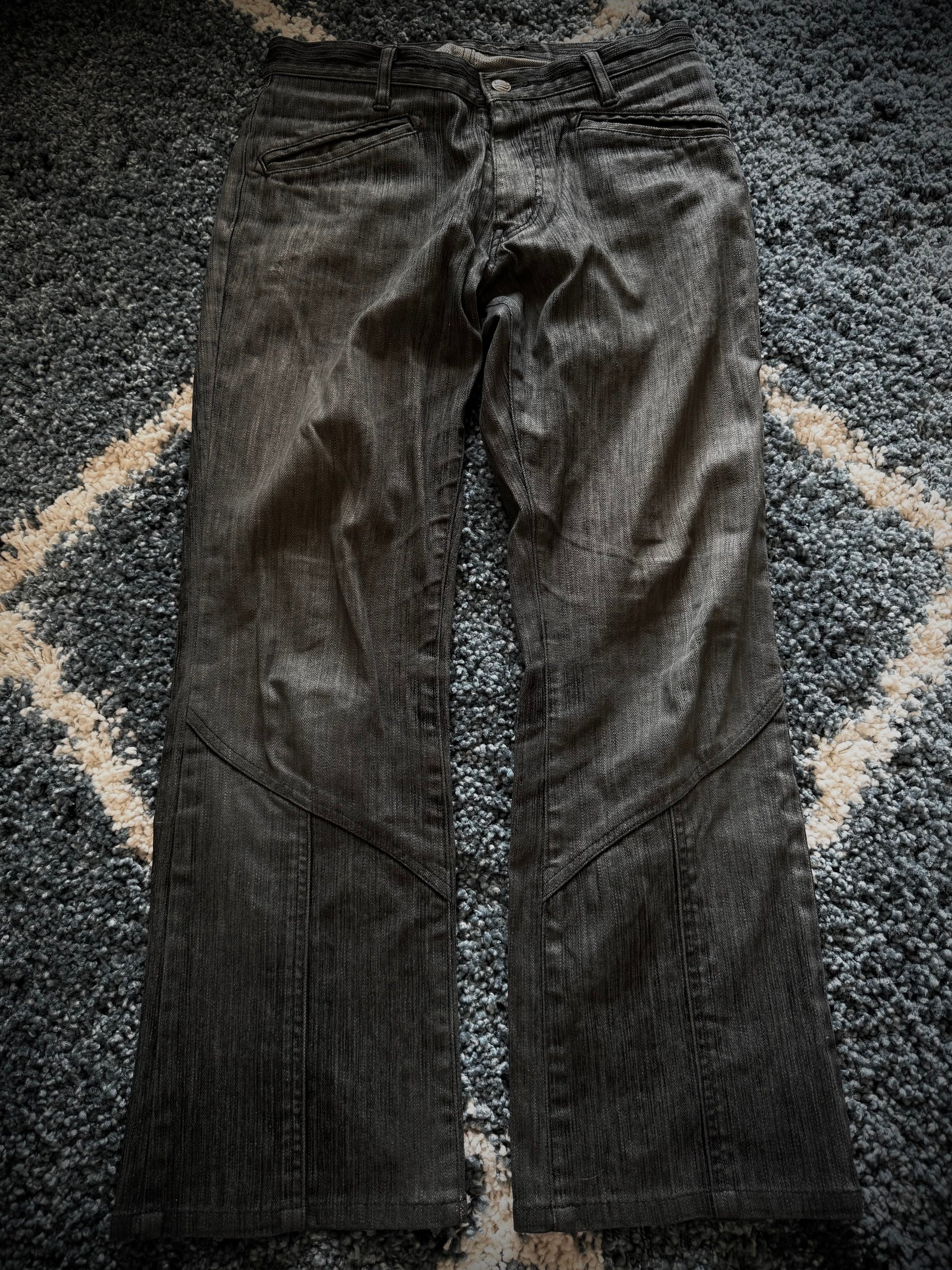 Schlussel textured flared denim