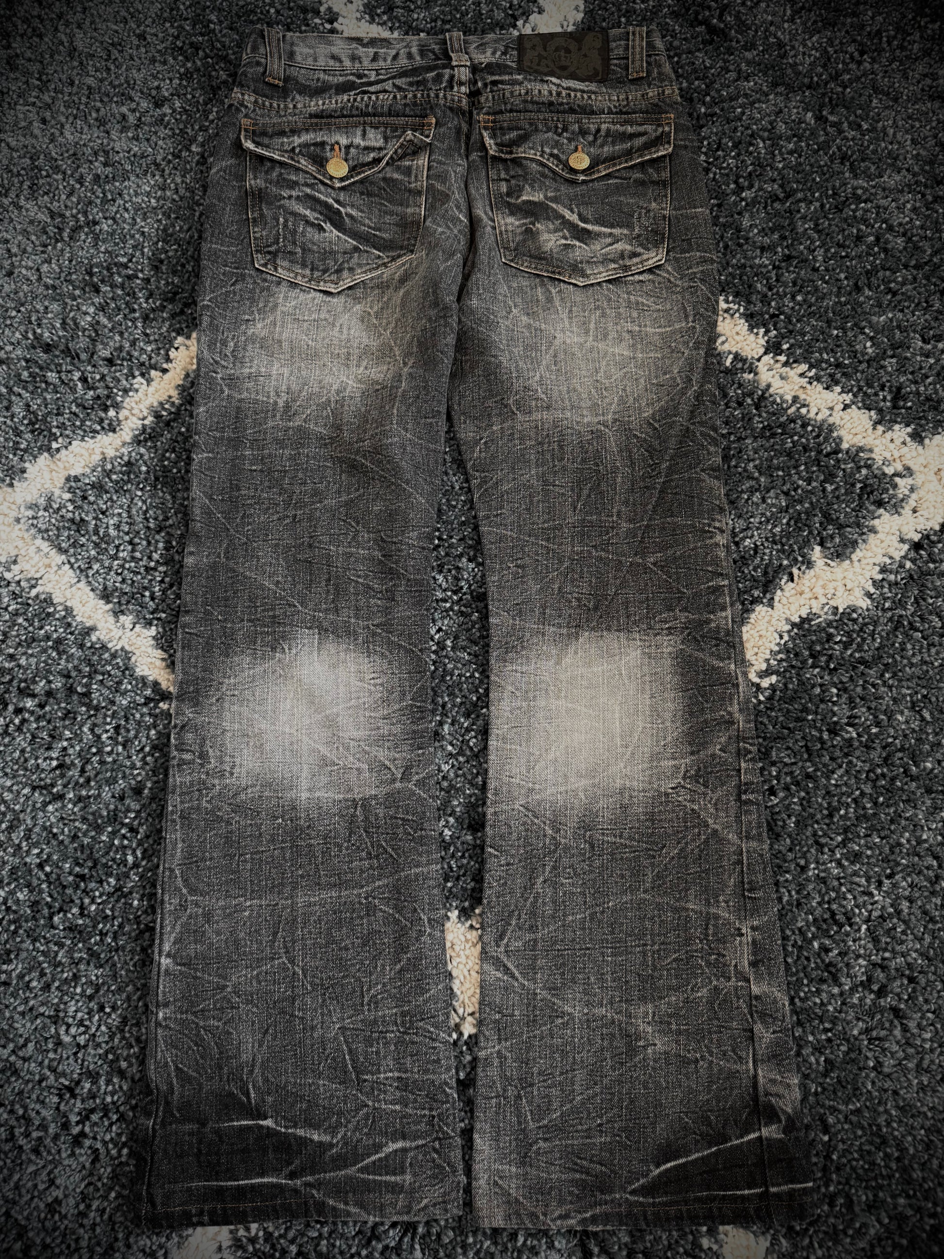 Lowbox Honeycomb distressed flared denim