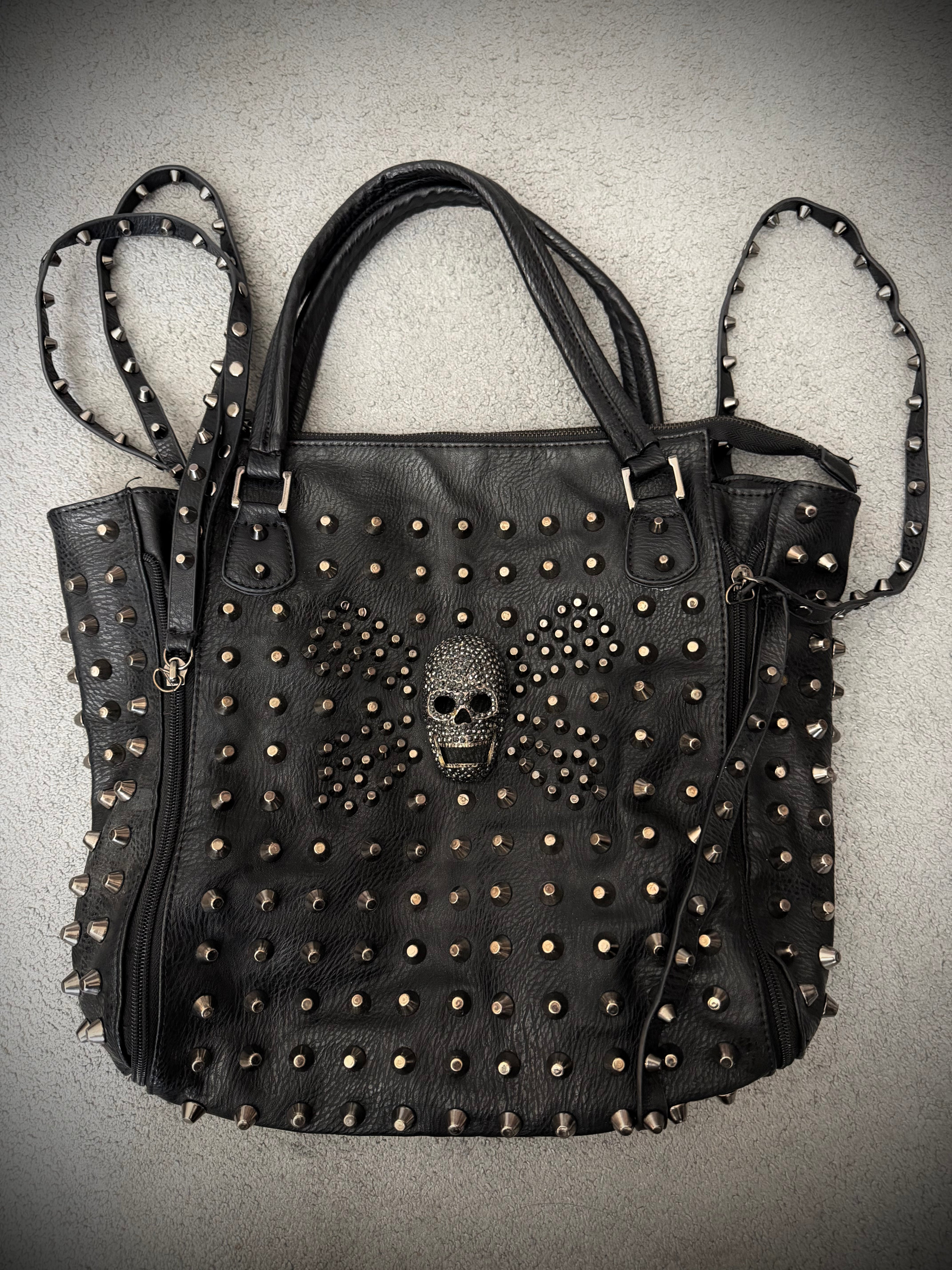 Mutant spiked out Bag