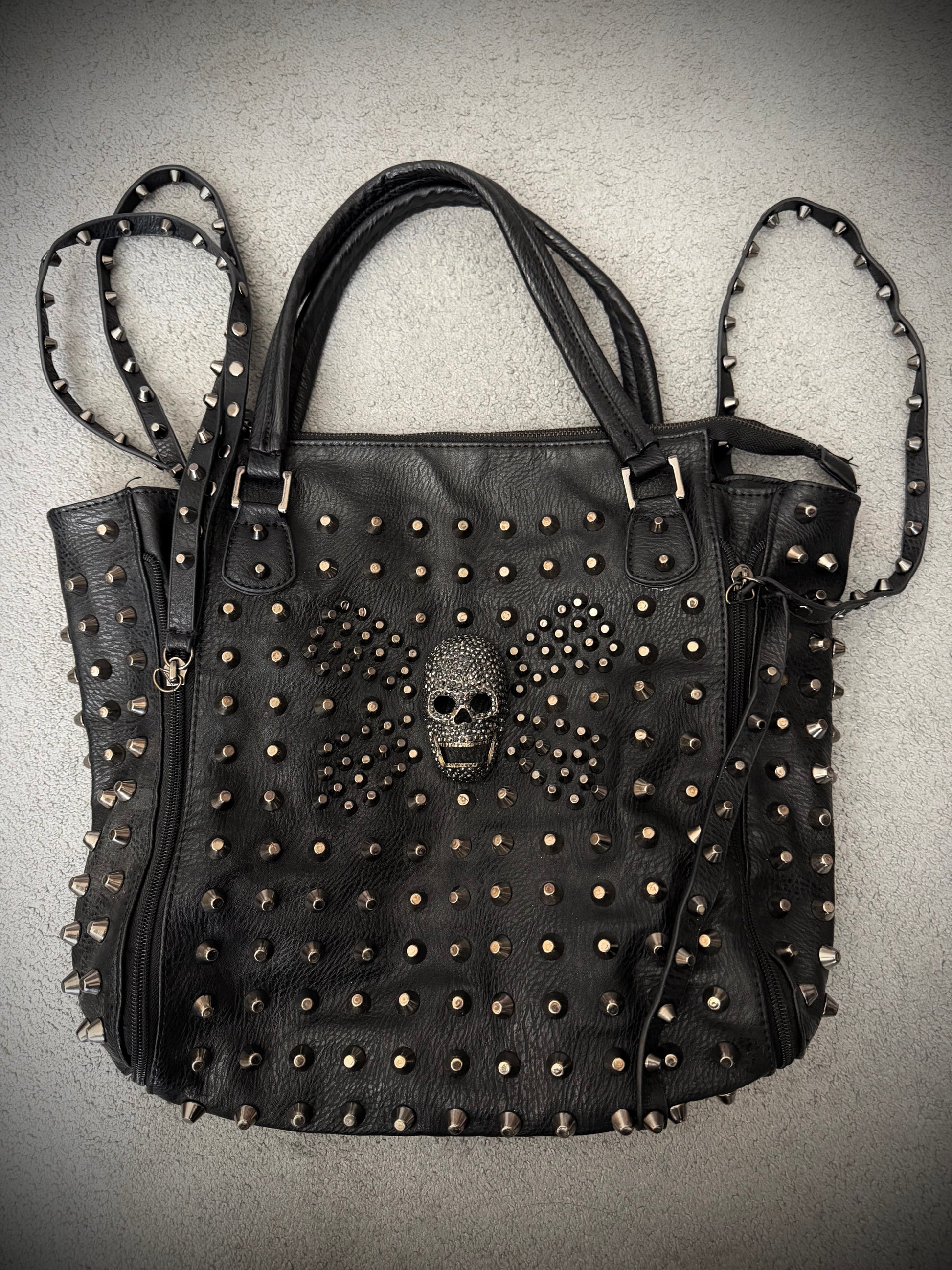 Mutant spiked out Bag