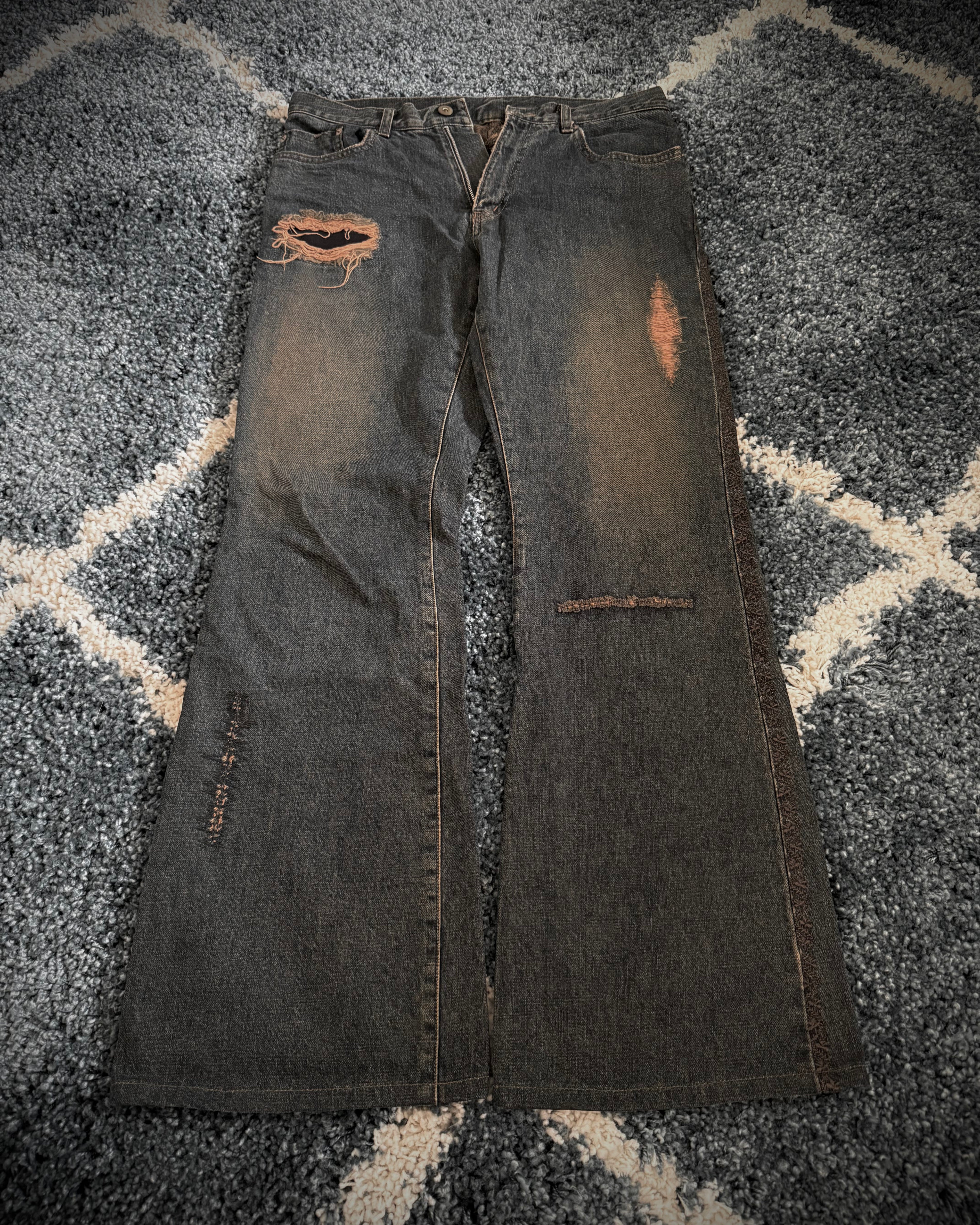 Comme ca men distressed backstripe flared denim