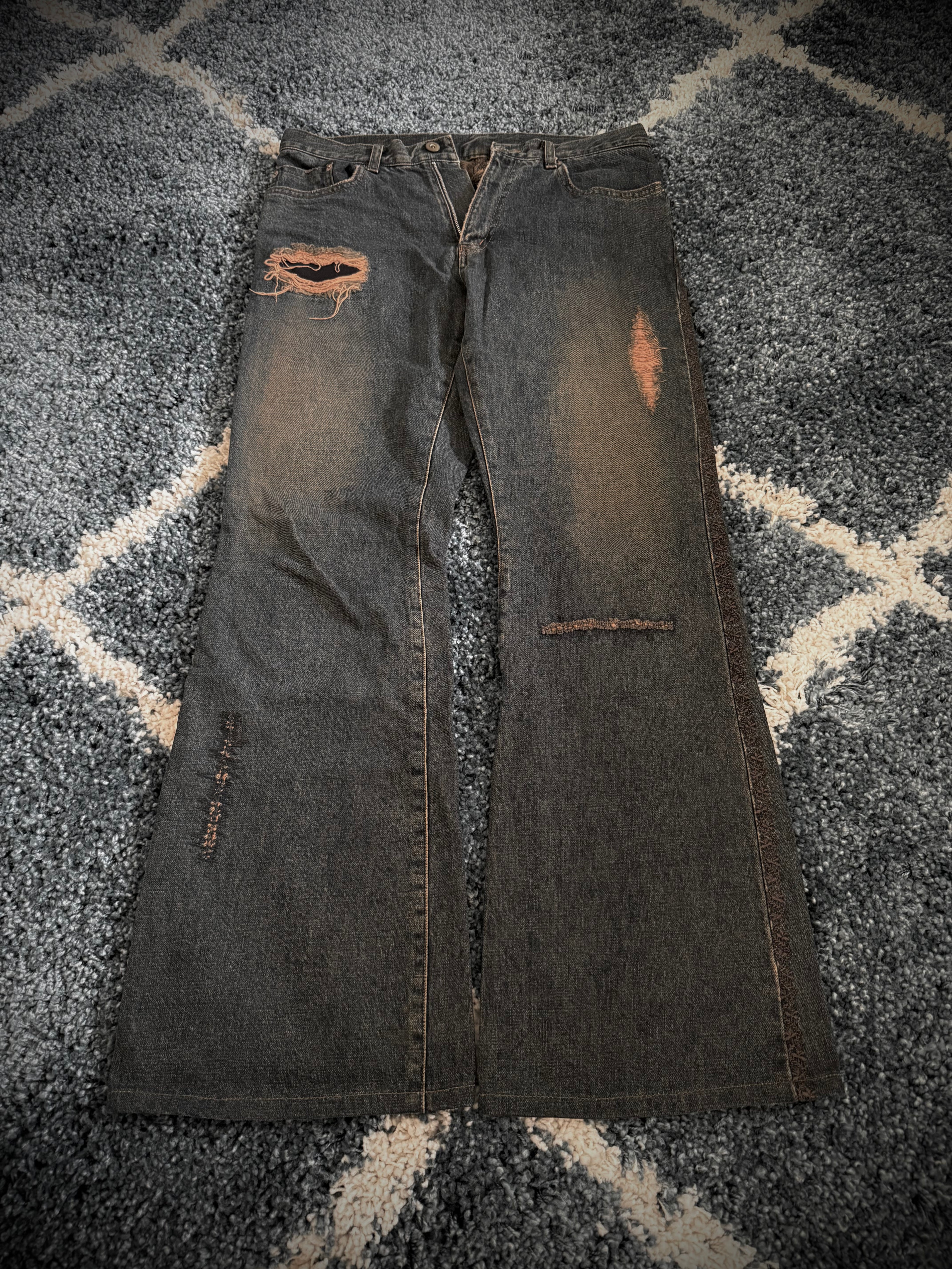 Comme ca men distressed backstripe flared denim