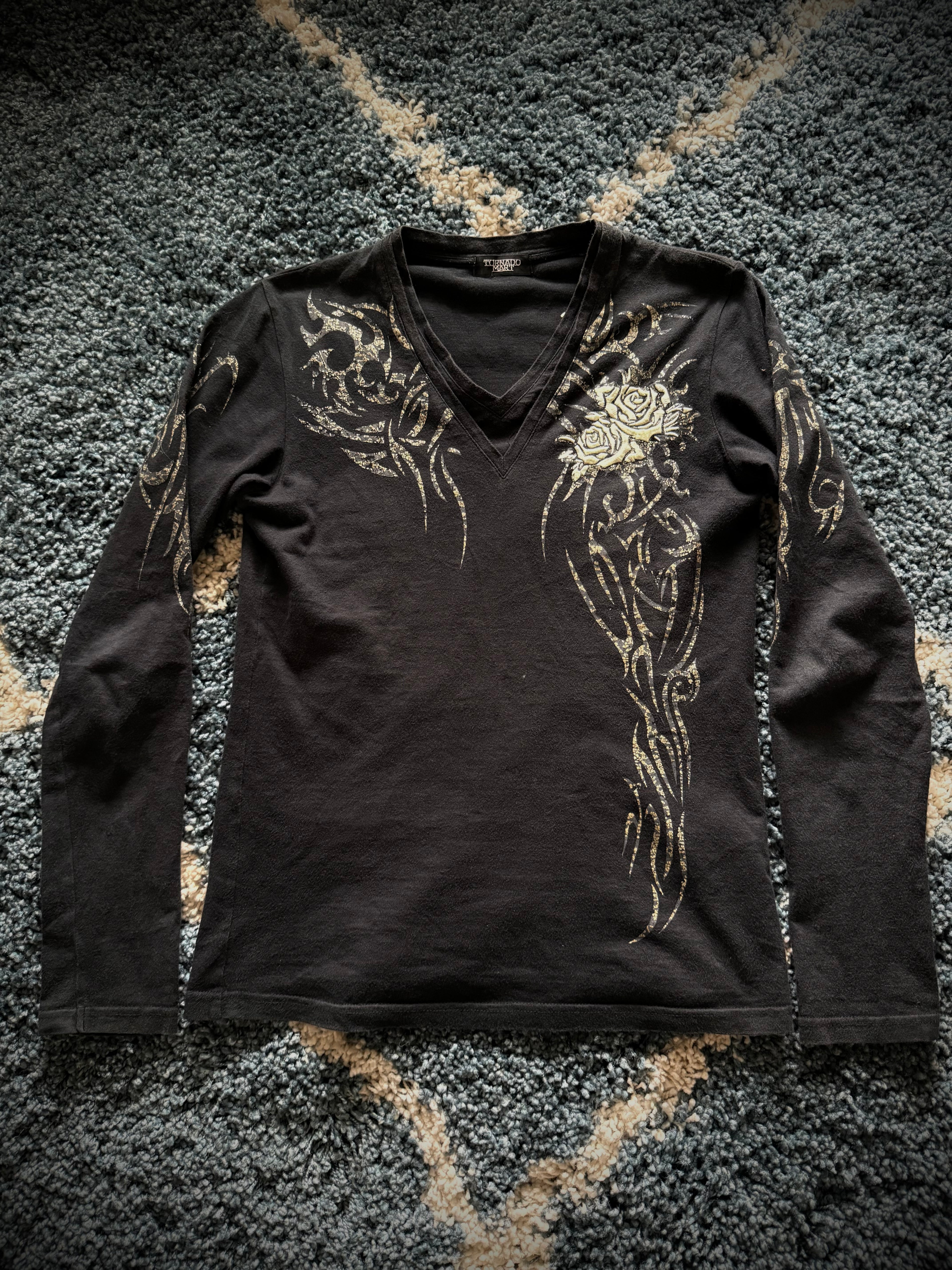 Tornado Mart Tribal Infusion embroidered rose longsleeve