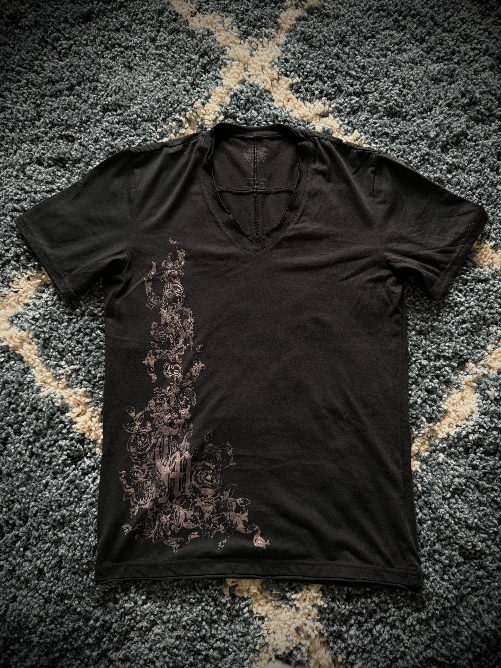 Tornado Mart 00’s Tribal Shirt