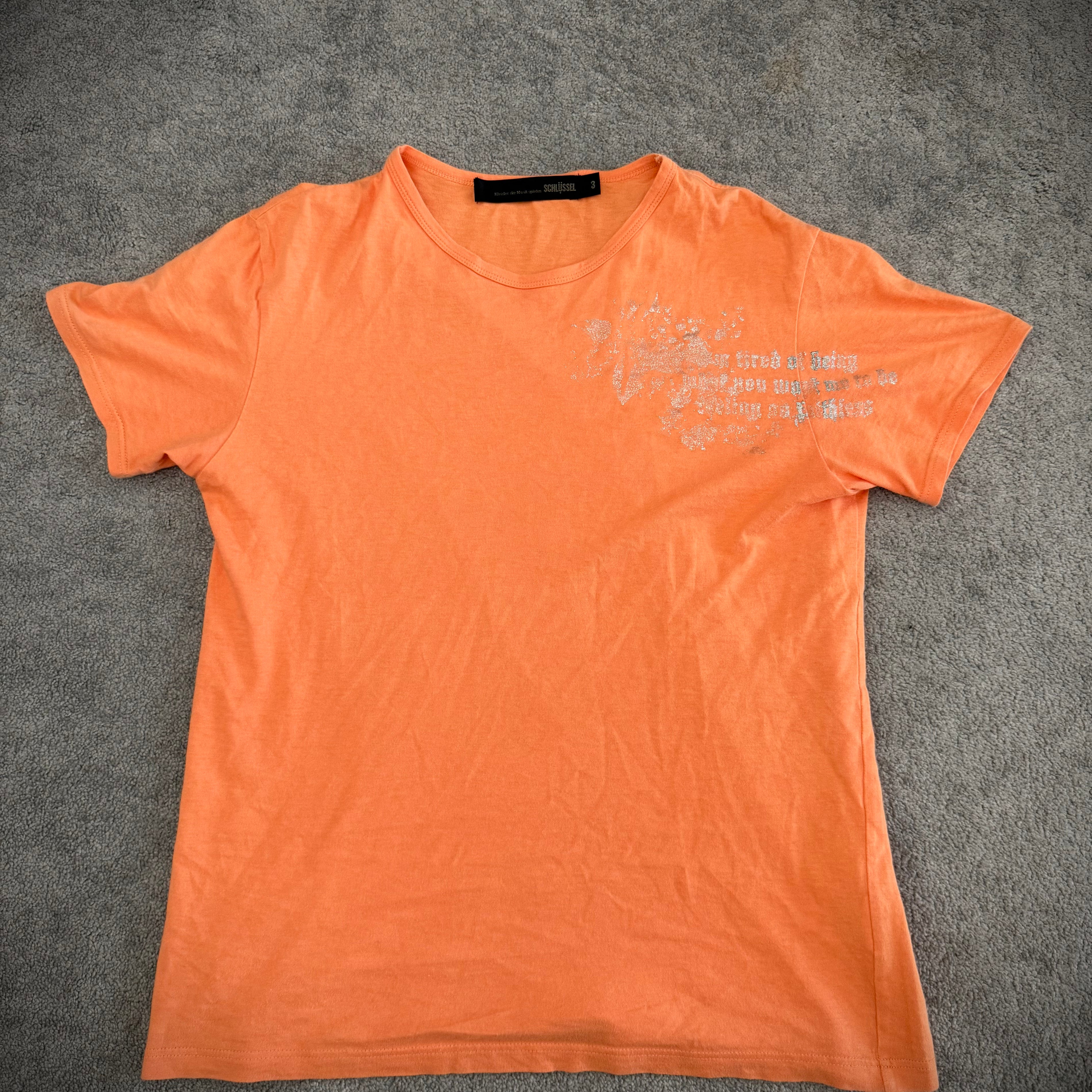 Schlussel glitter faded poem shirt