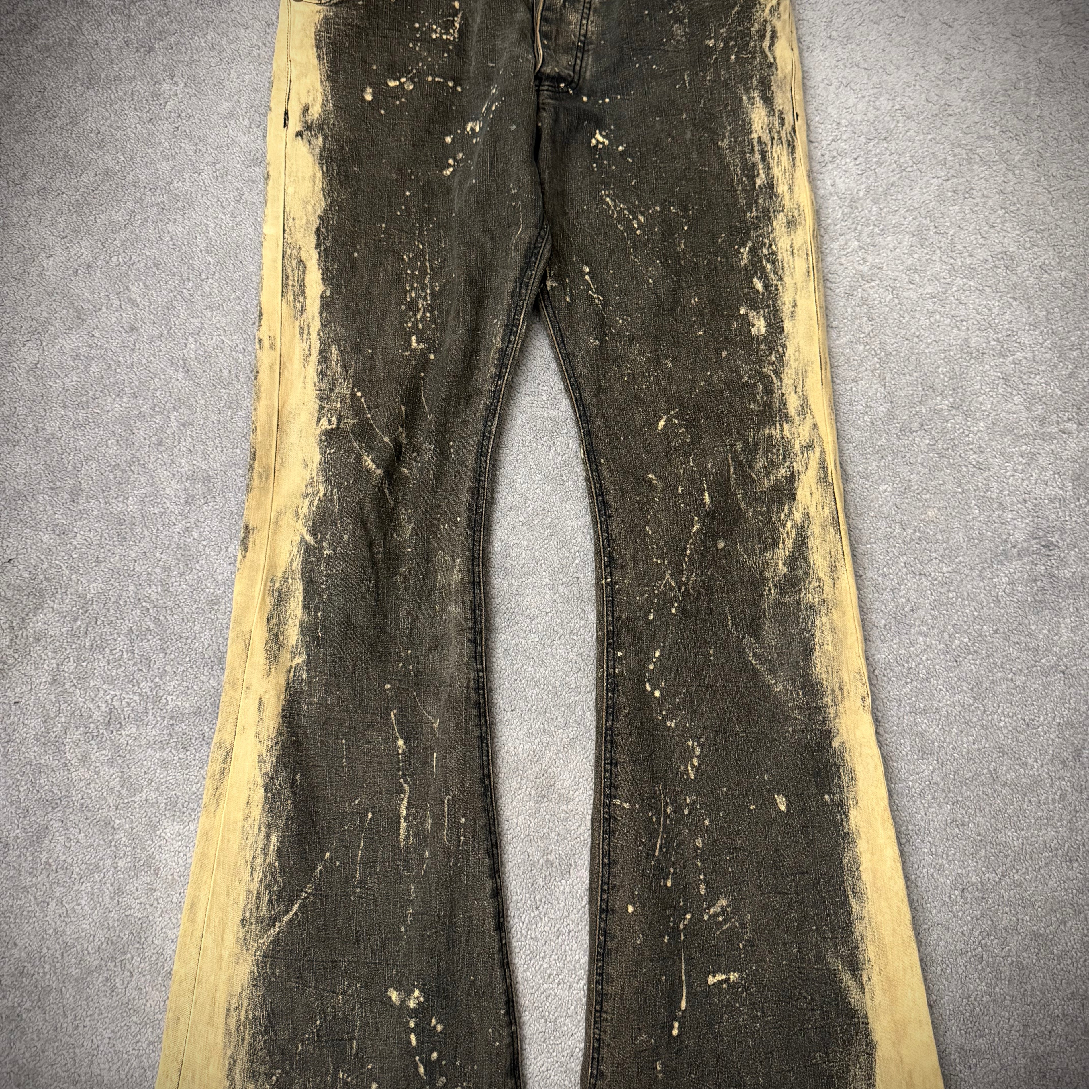 Tornado Mart Smeared Flared Pants