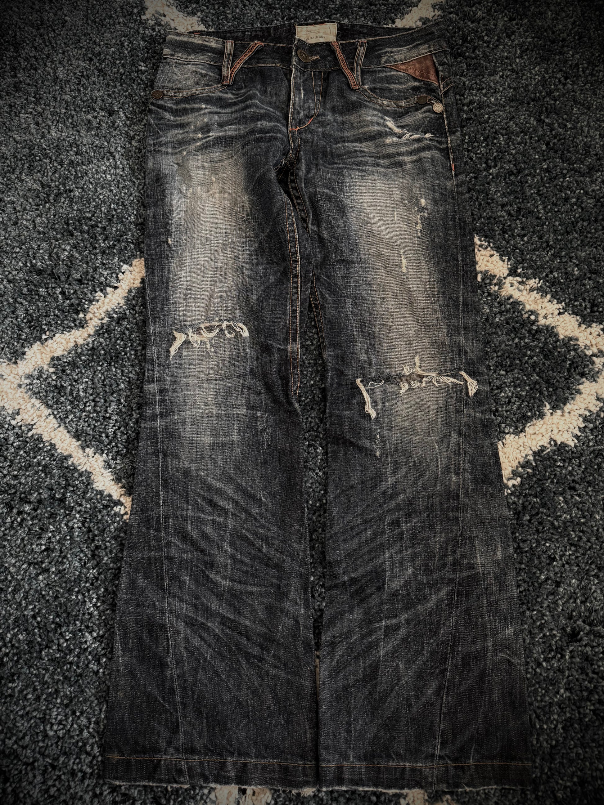 Lolita clawmark flared denim