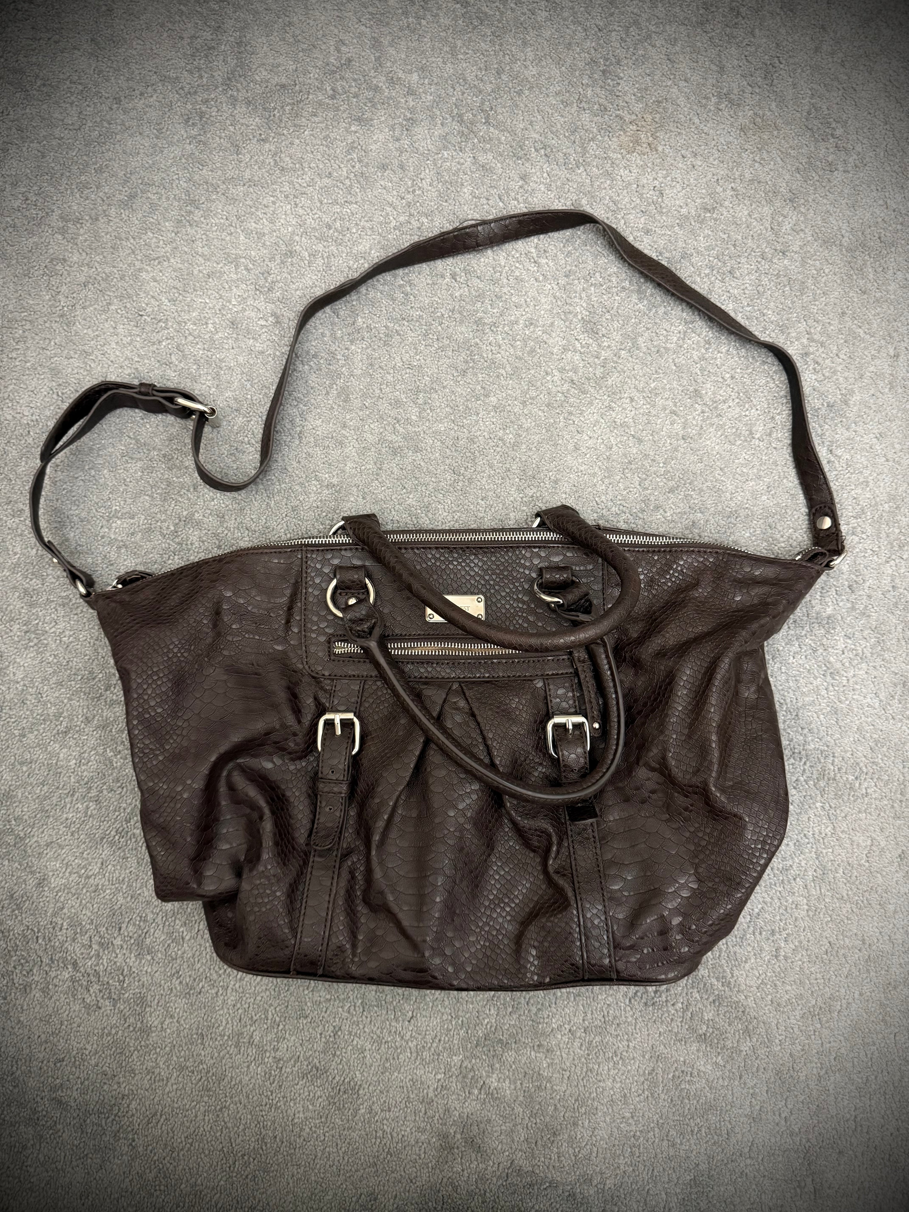 nine snakeskin shoulder bag