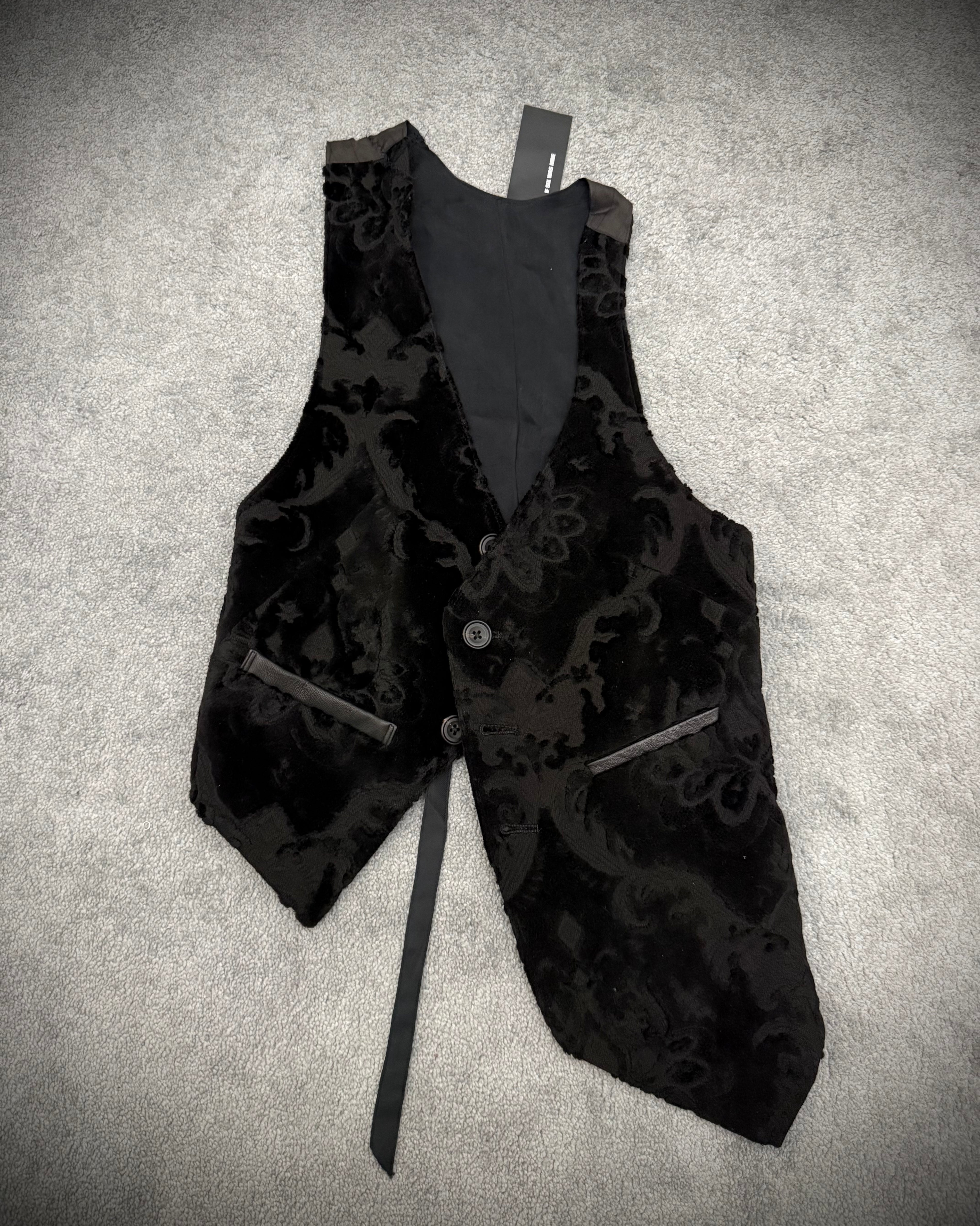 Ifsixwasnine Tribal floral vest