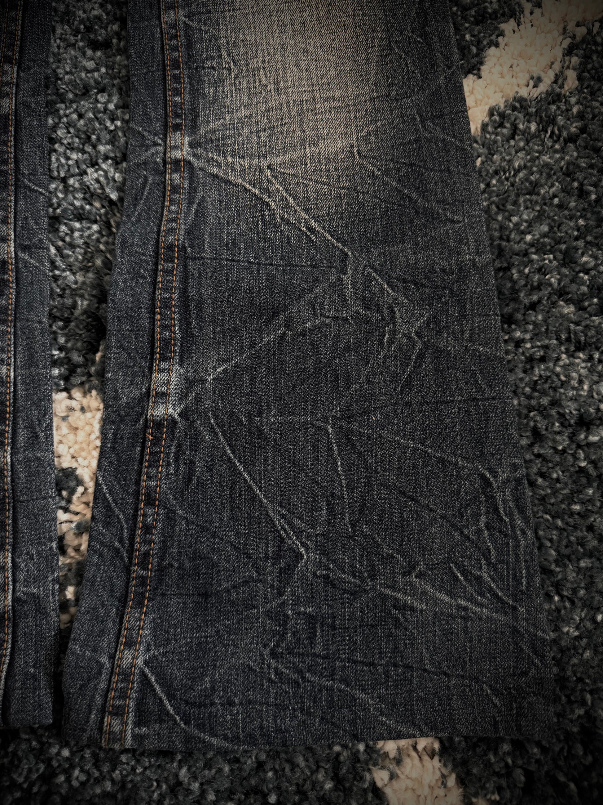 Honeycomb & studded flap pockets flared denim