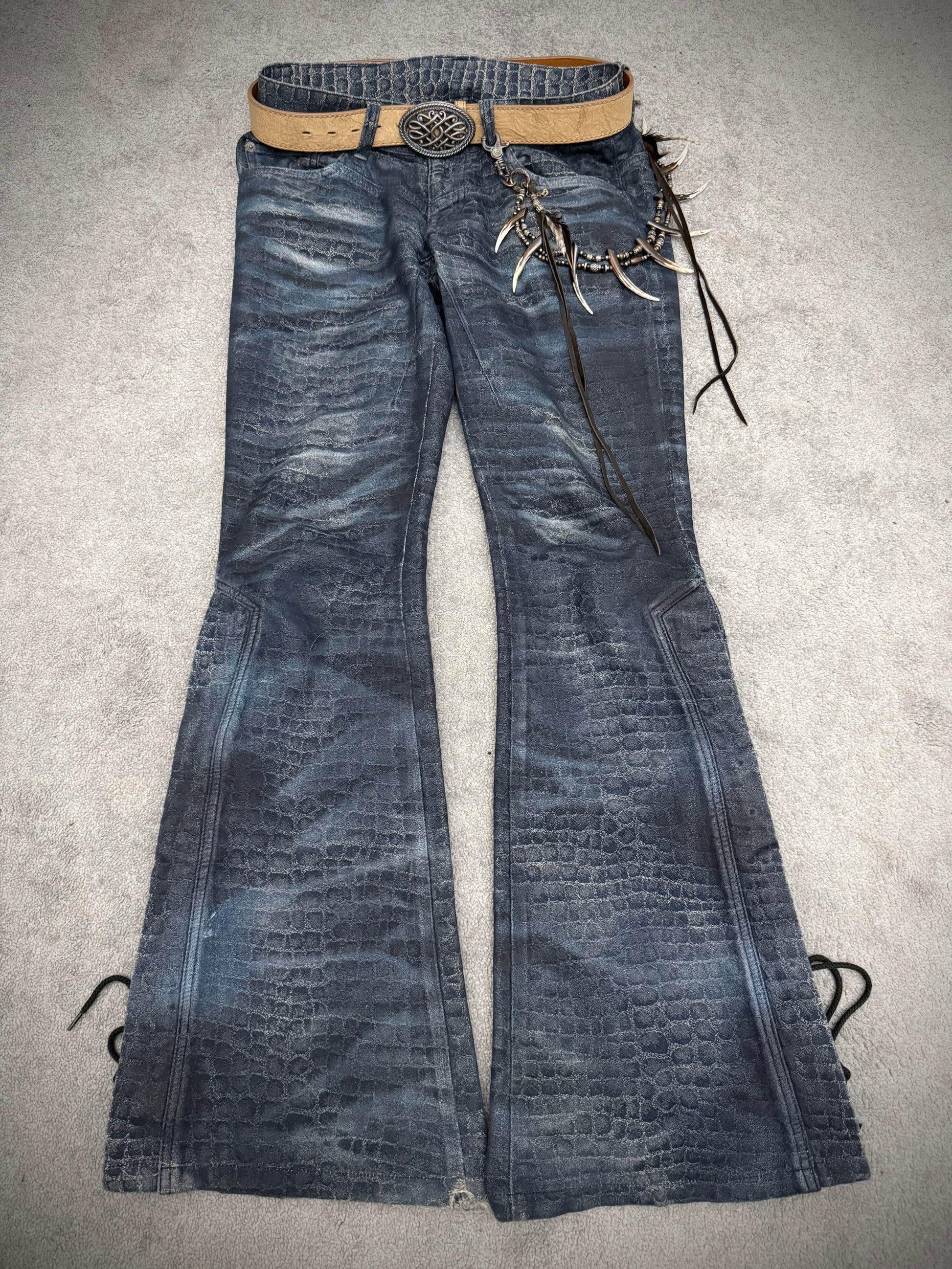 Tornado Mart 00‘s Crocodile flared pants