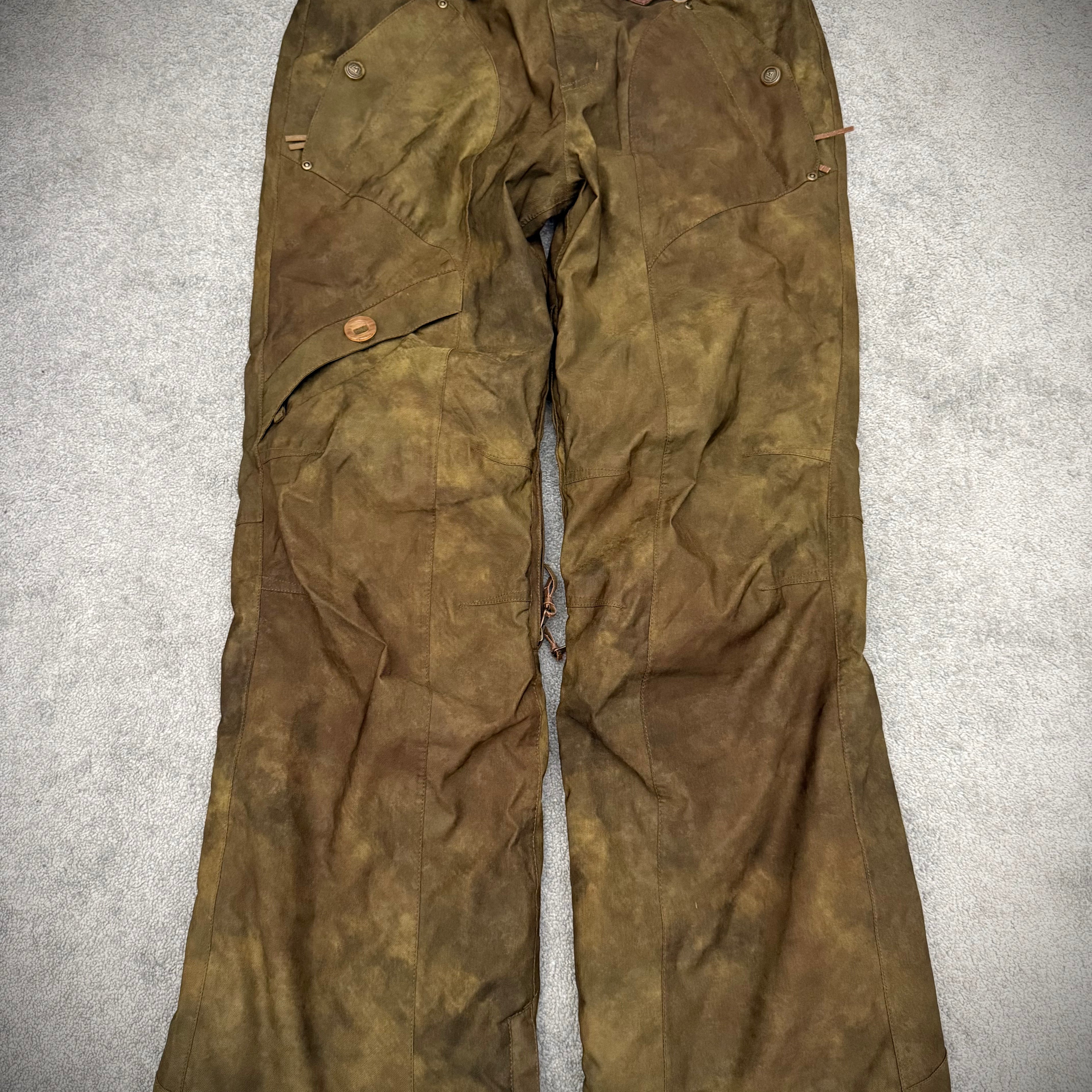 LL Rustic Flared Cargo ski pants