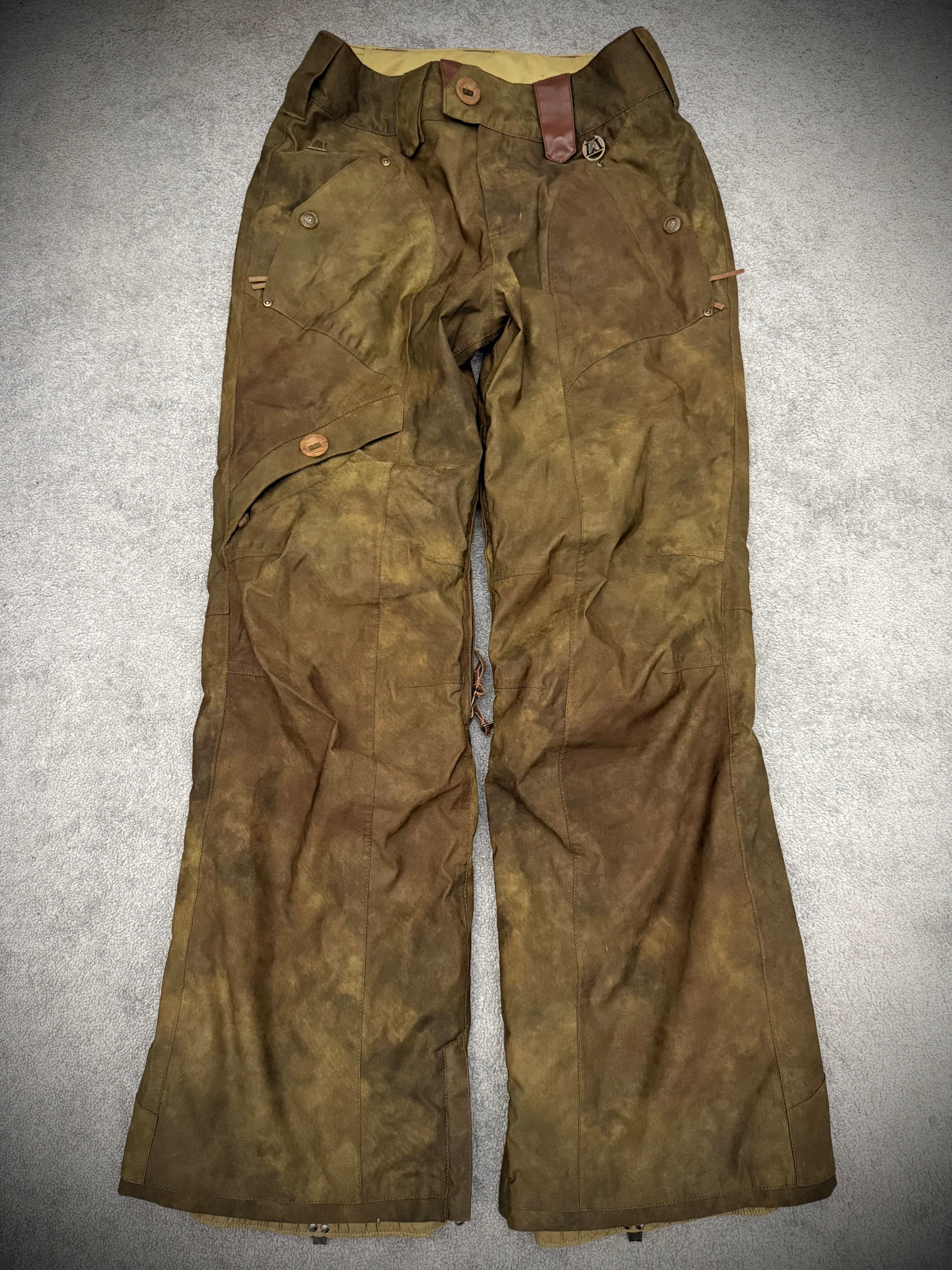 LL Rustic Flared Cargo ski pants