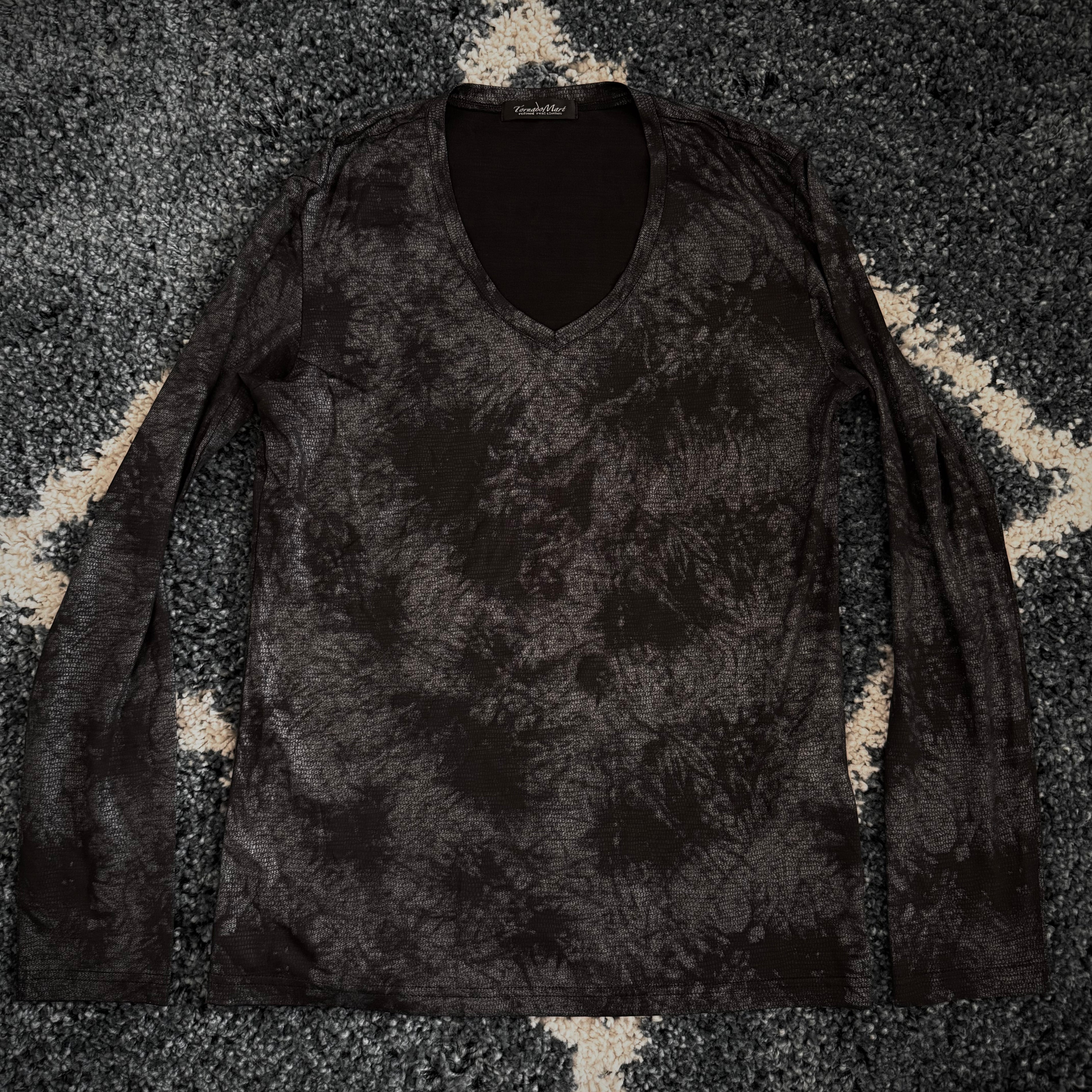 Tornado Mart Snakeskin imprinted Longsleeve