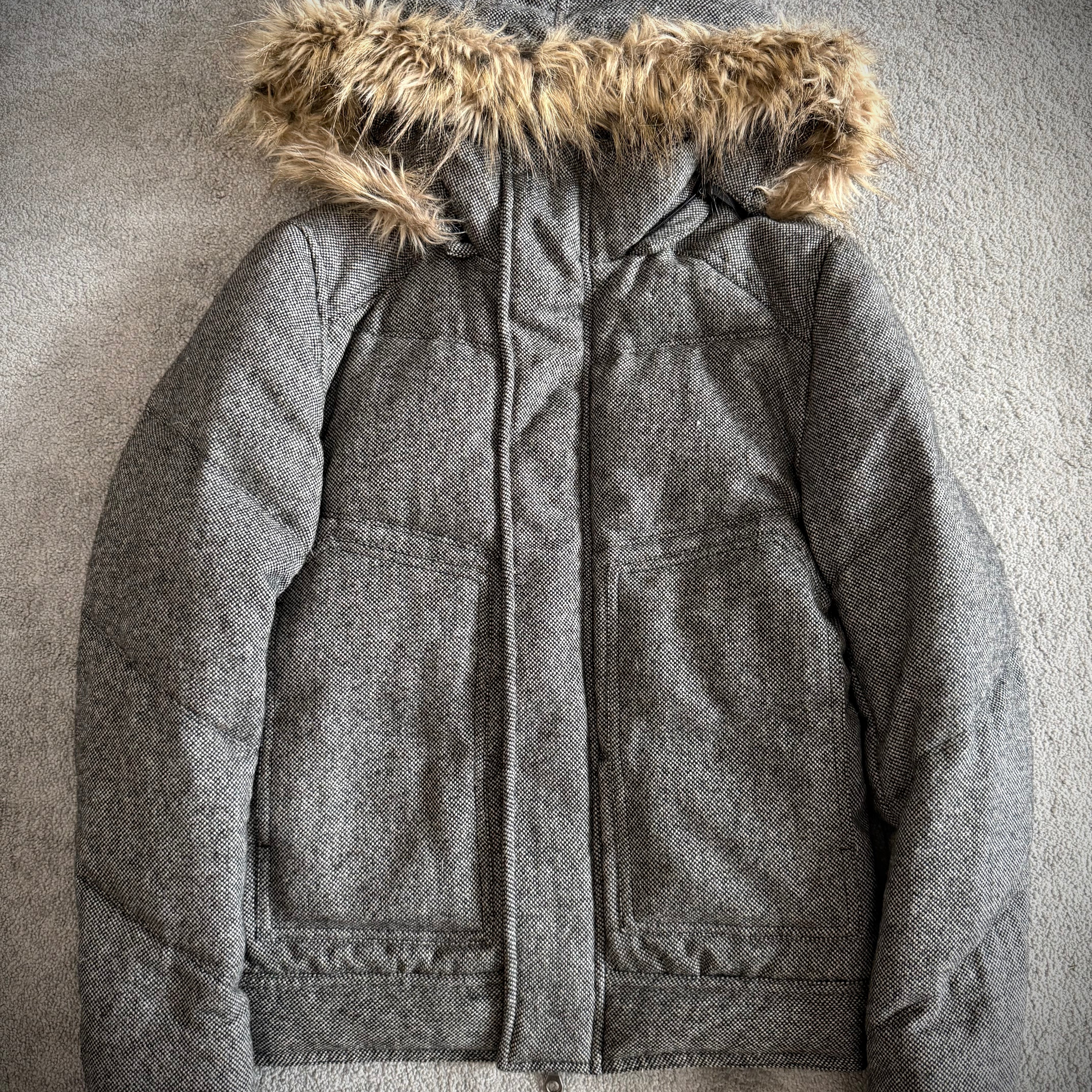 Schlussel detachable hood fur puffer jacket