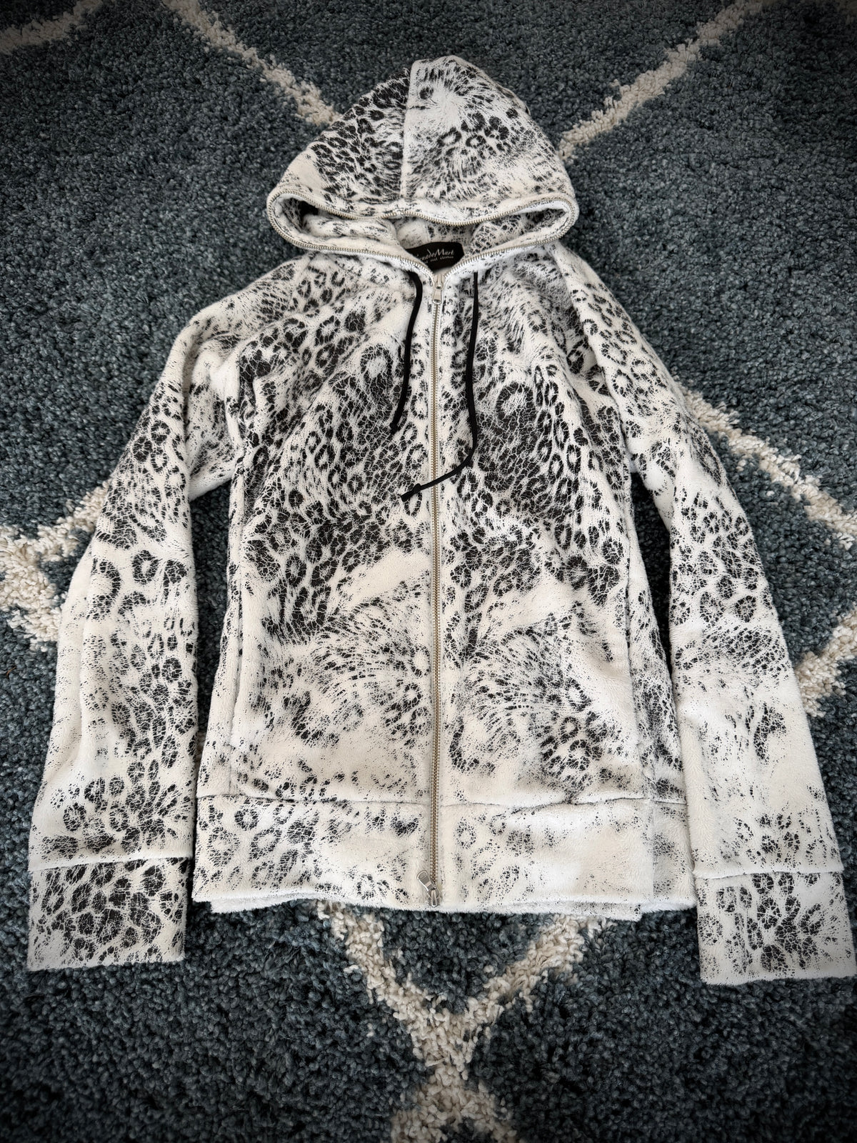 Tornado Mart Micro Fur Leopard full zip jacket