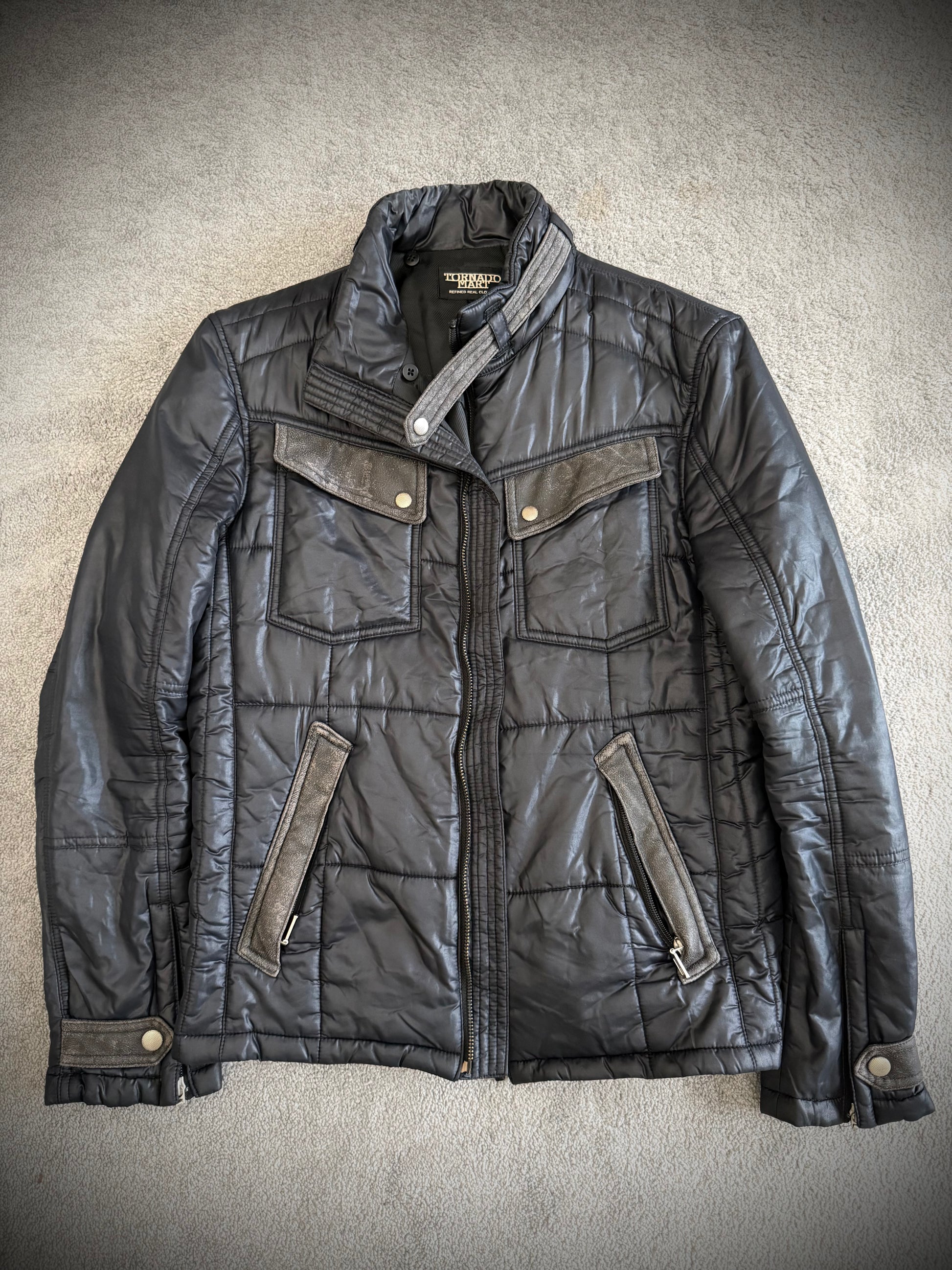 Tornado Mart Leather strap details puffer