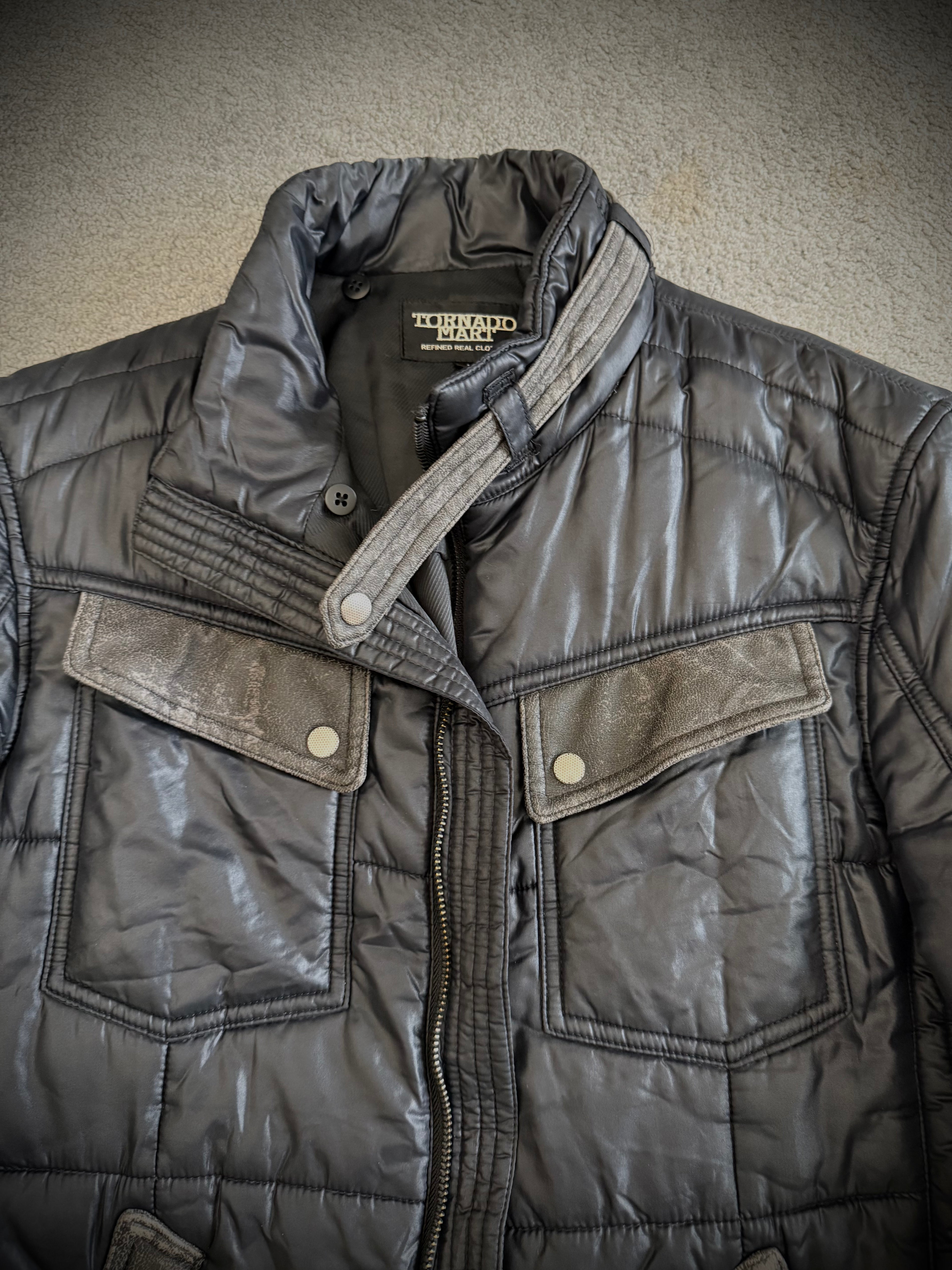 Tornado Mart Leather strap details puffer