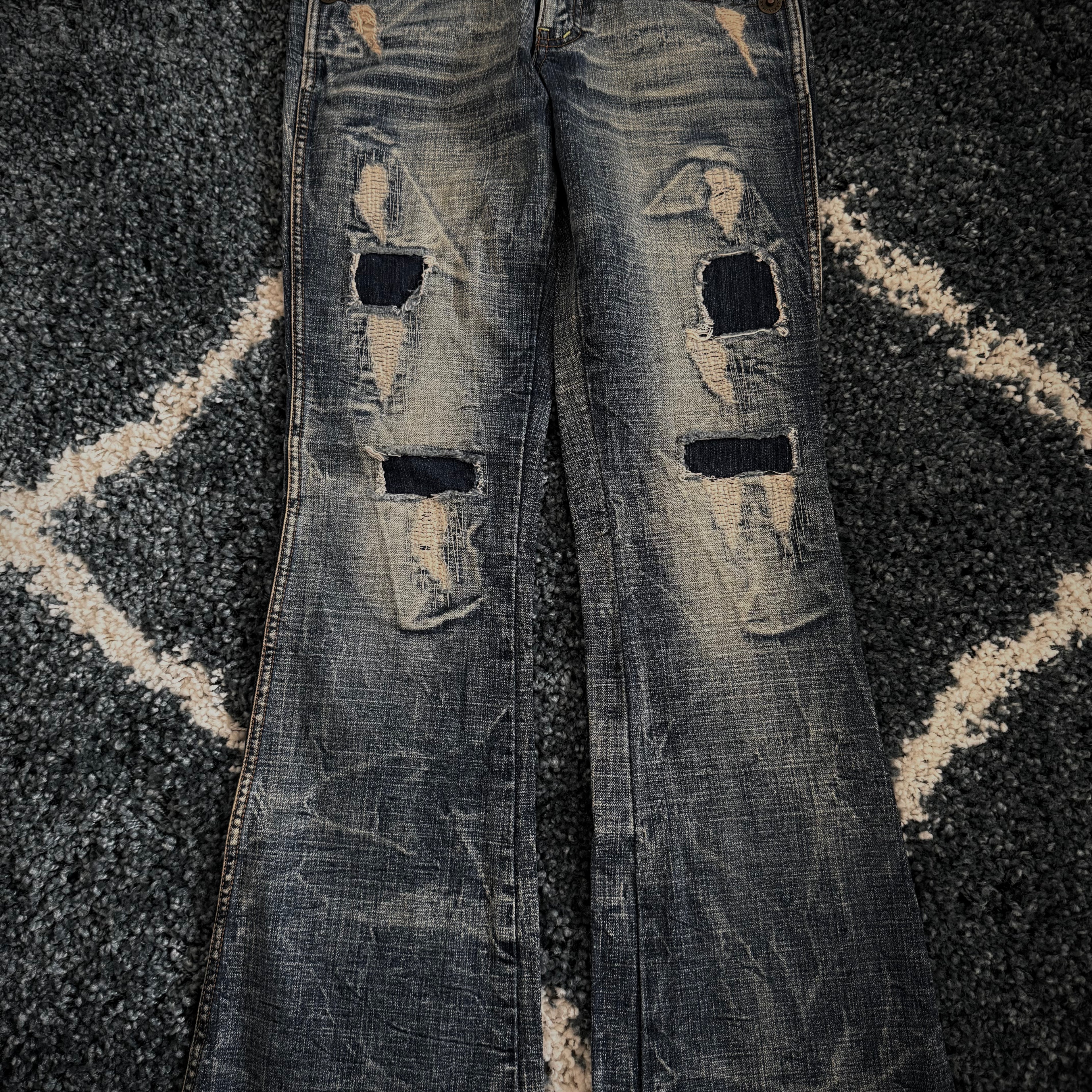Maraxia phantom flared denim