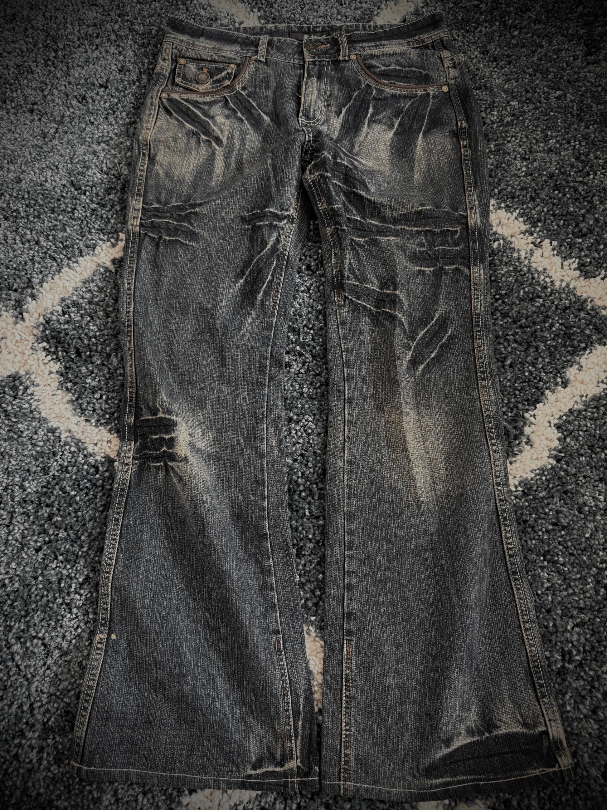 Indecent phantom leather details flared denim