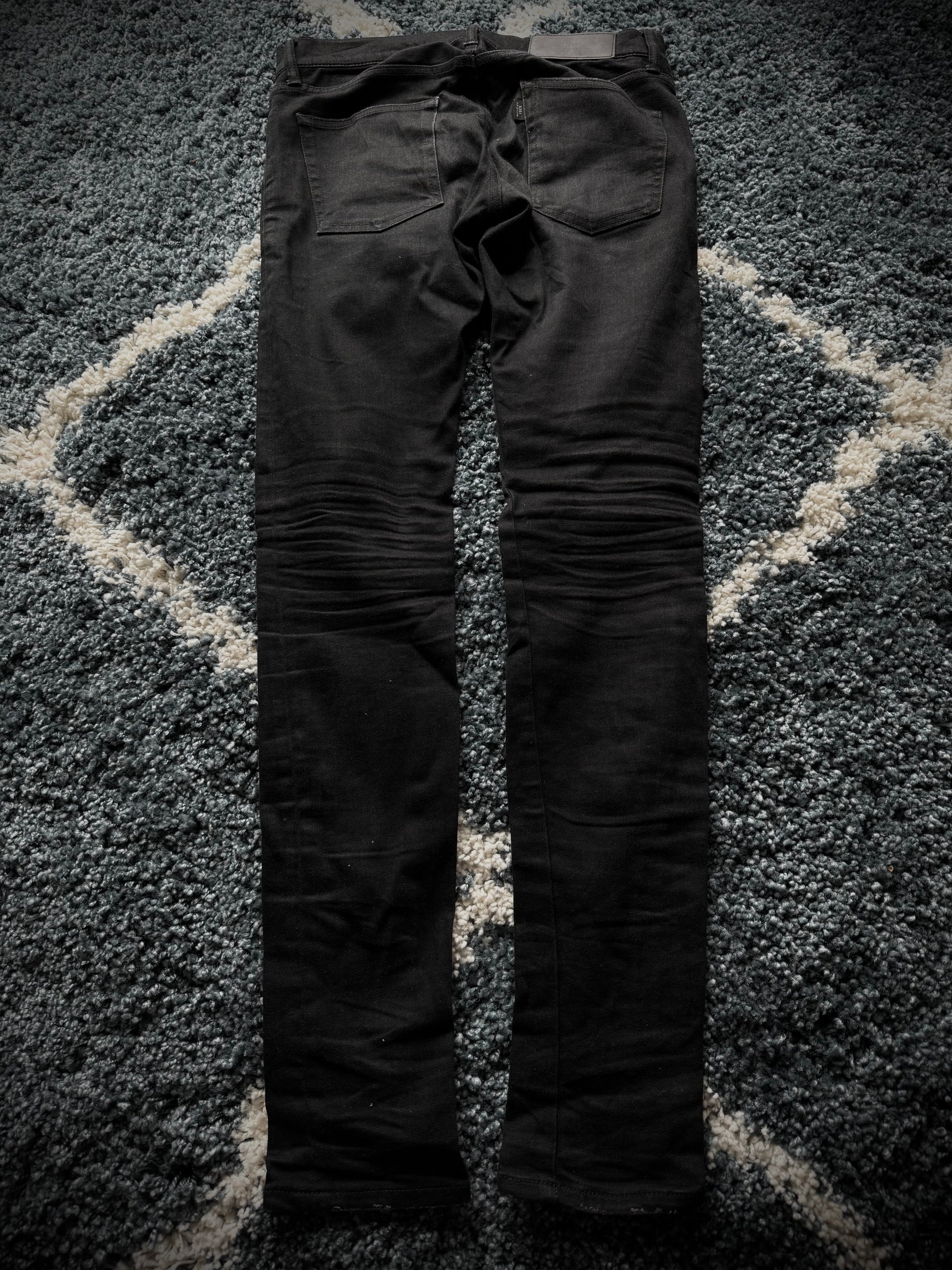 5351 Pour Les Hommes crashed studded skinny jeans