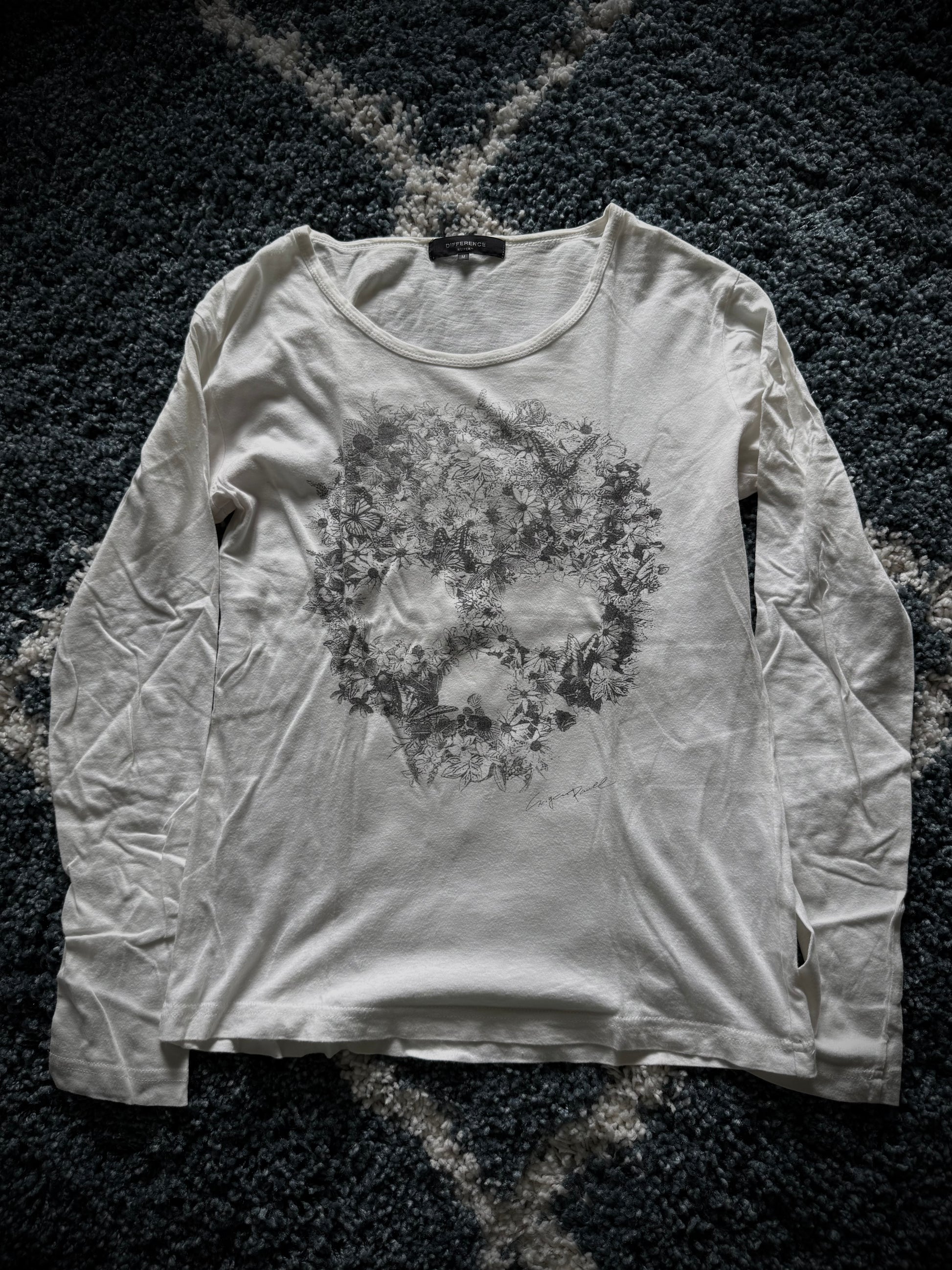 Difference Rupert flower skull longsleeve