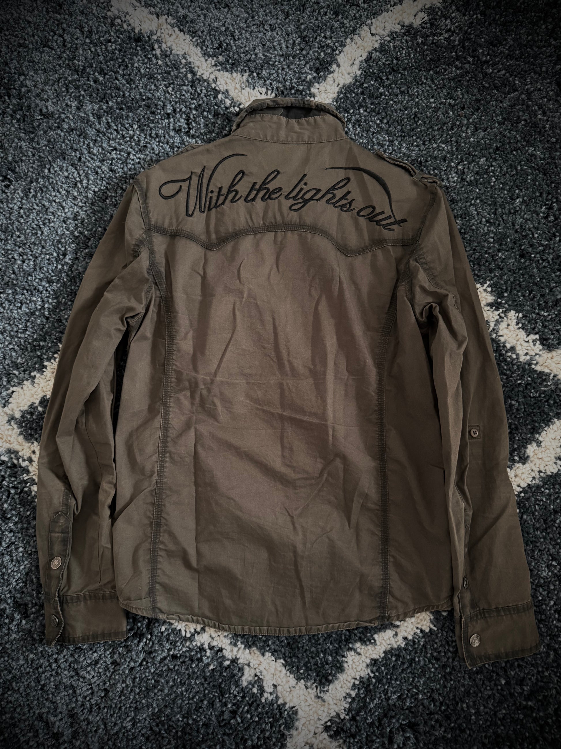 In the attic „with the lights out“ jacket