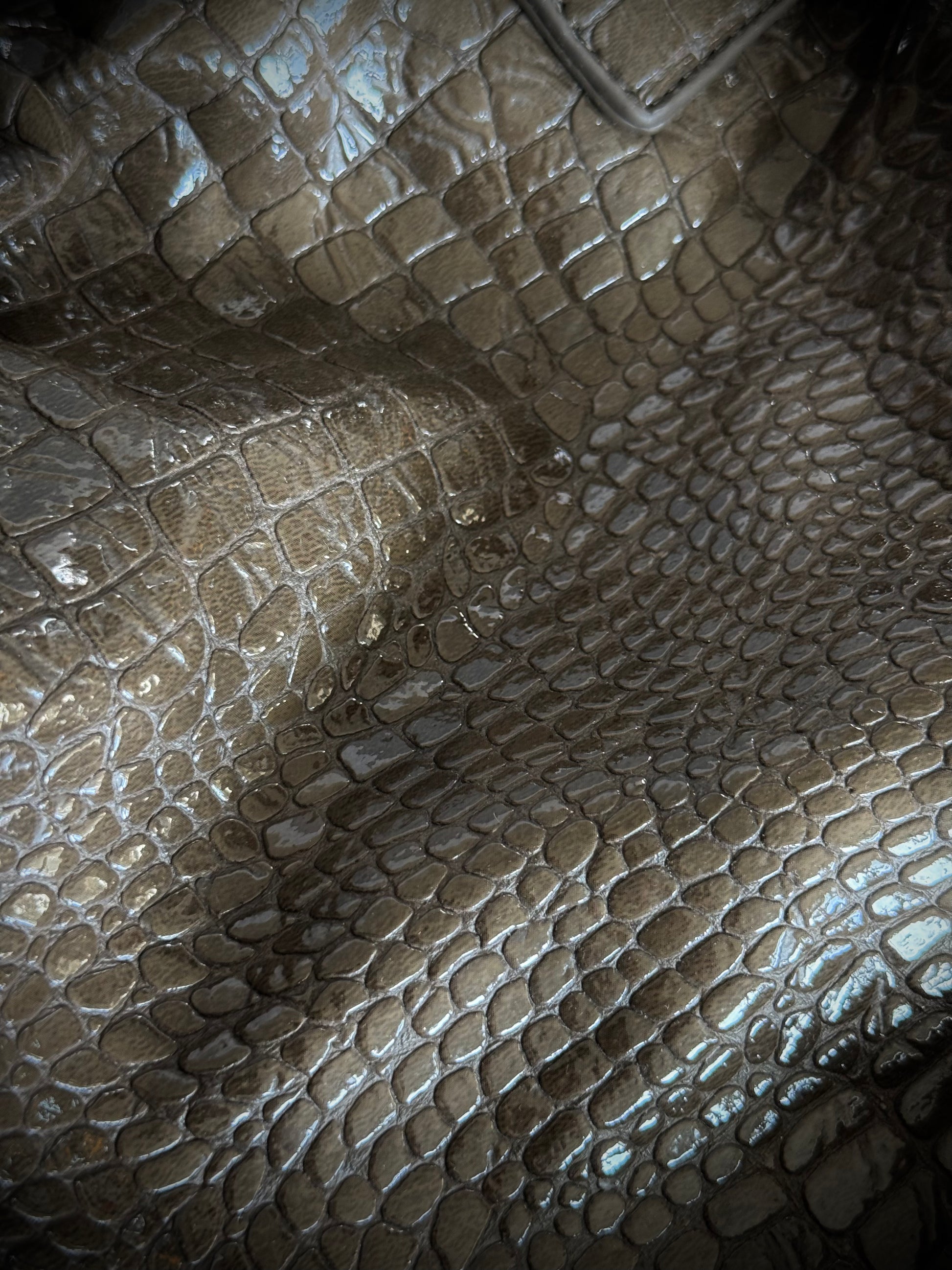 Crocodile shoulder bag