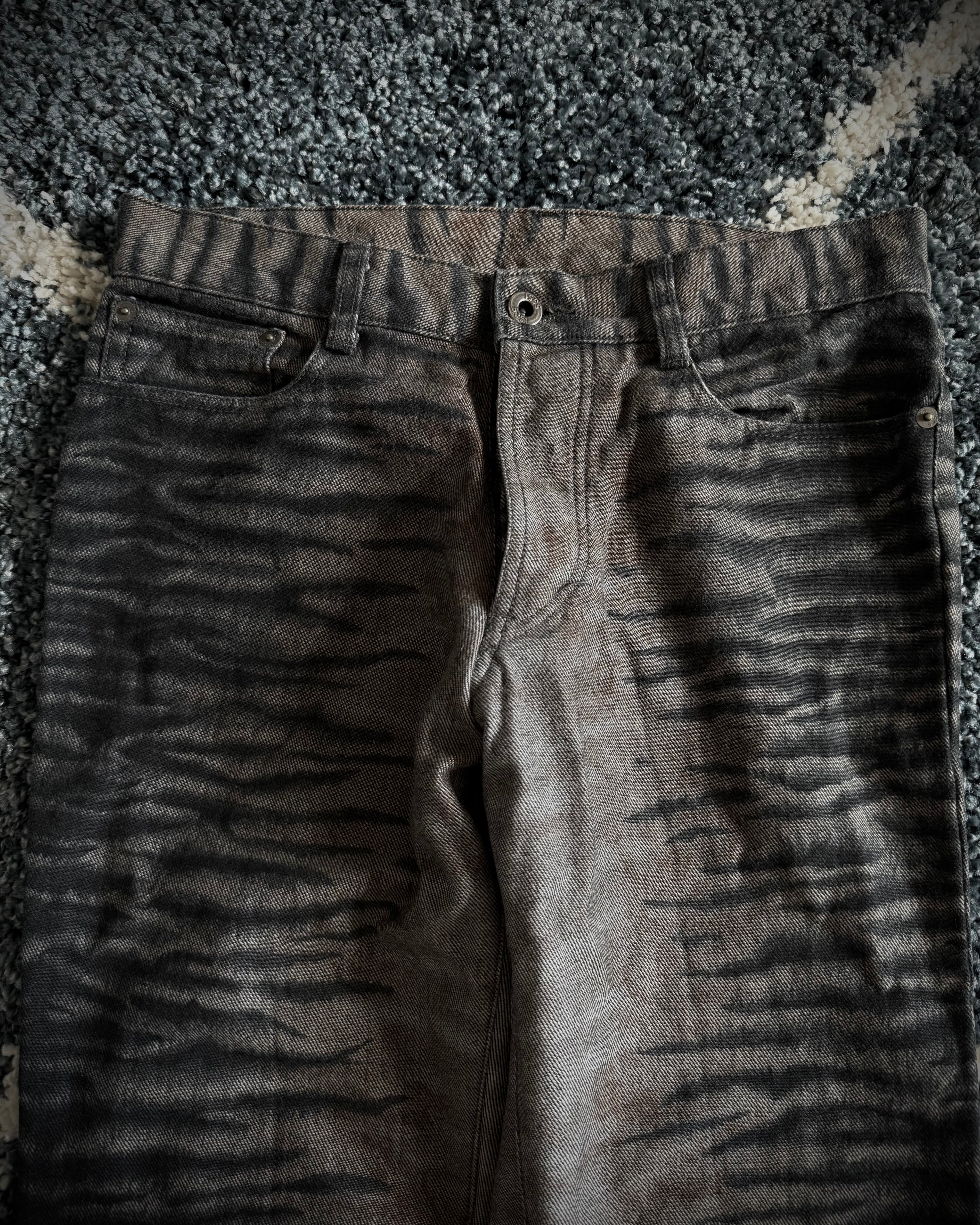 5351 Clawmark flared denim