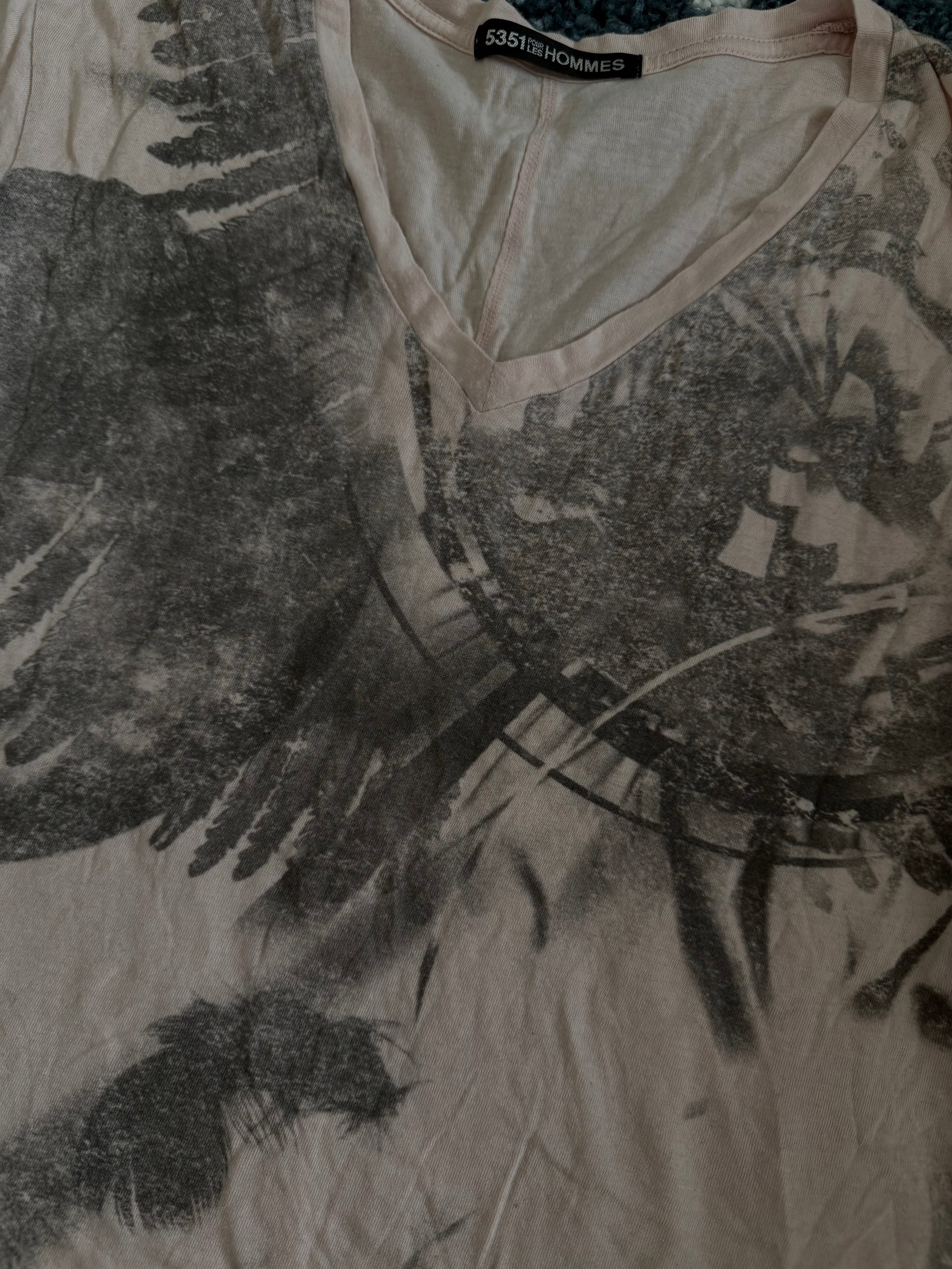 5351 Pour Les Hommes forgotten memories shirt