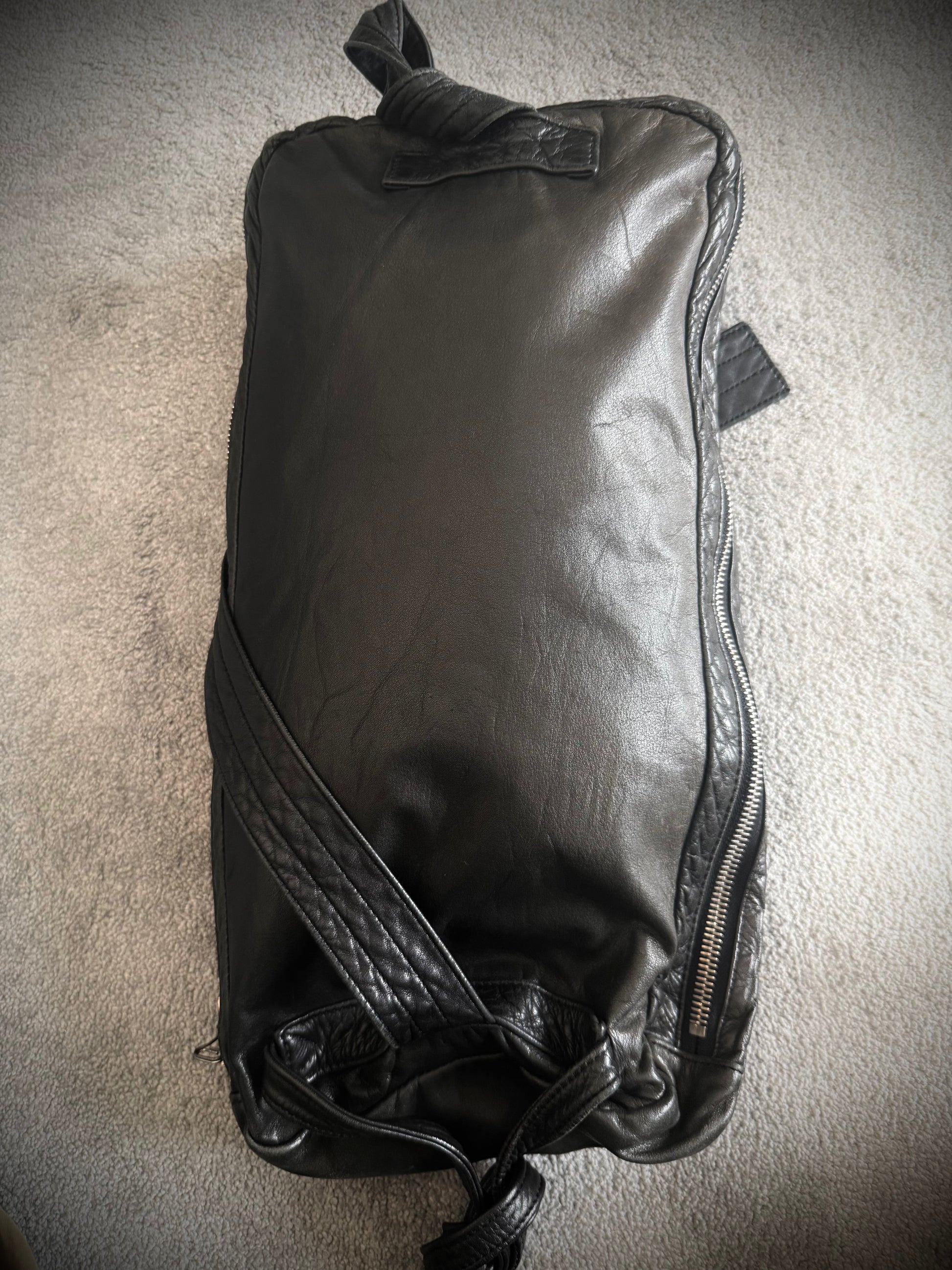 2008 Sistere „id in the dark“ gas mask leather steer hide sling bag