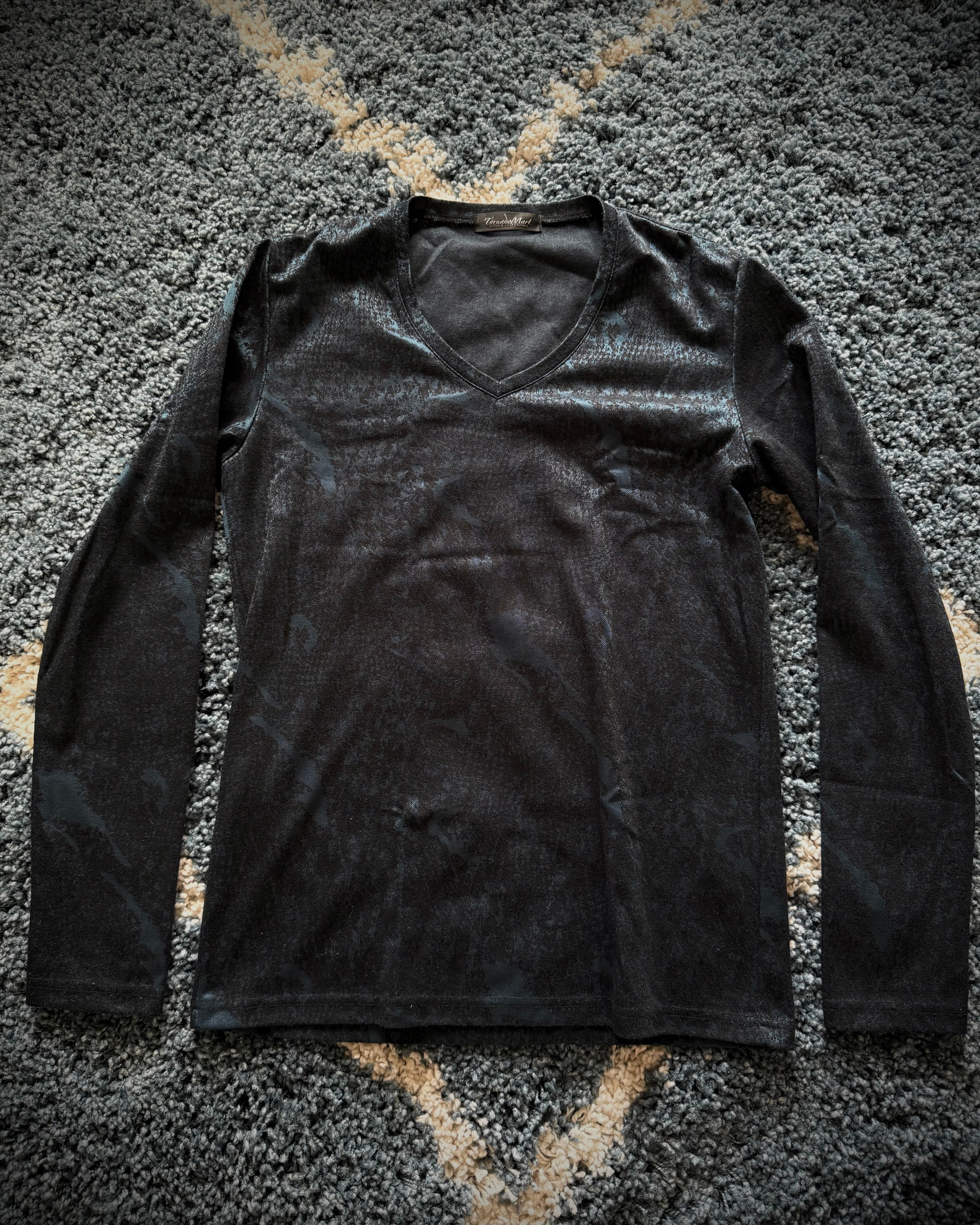 Tornado Mart shiny exotic longsleeve