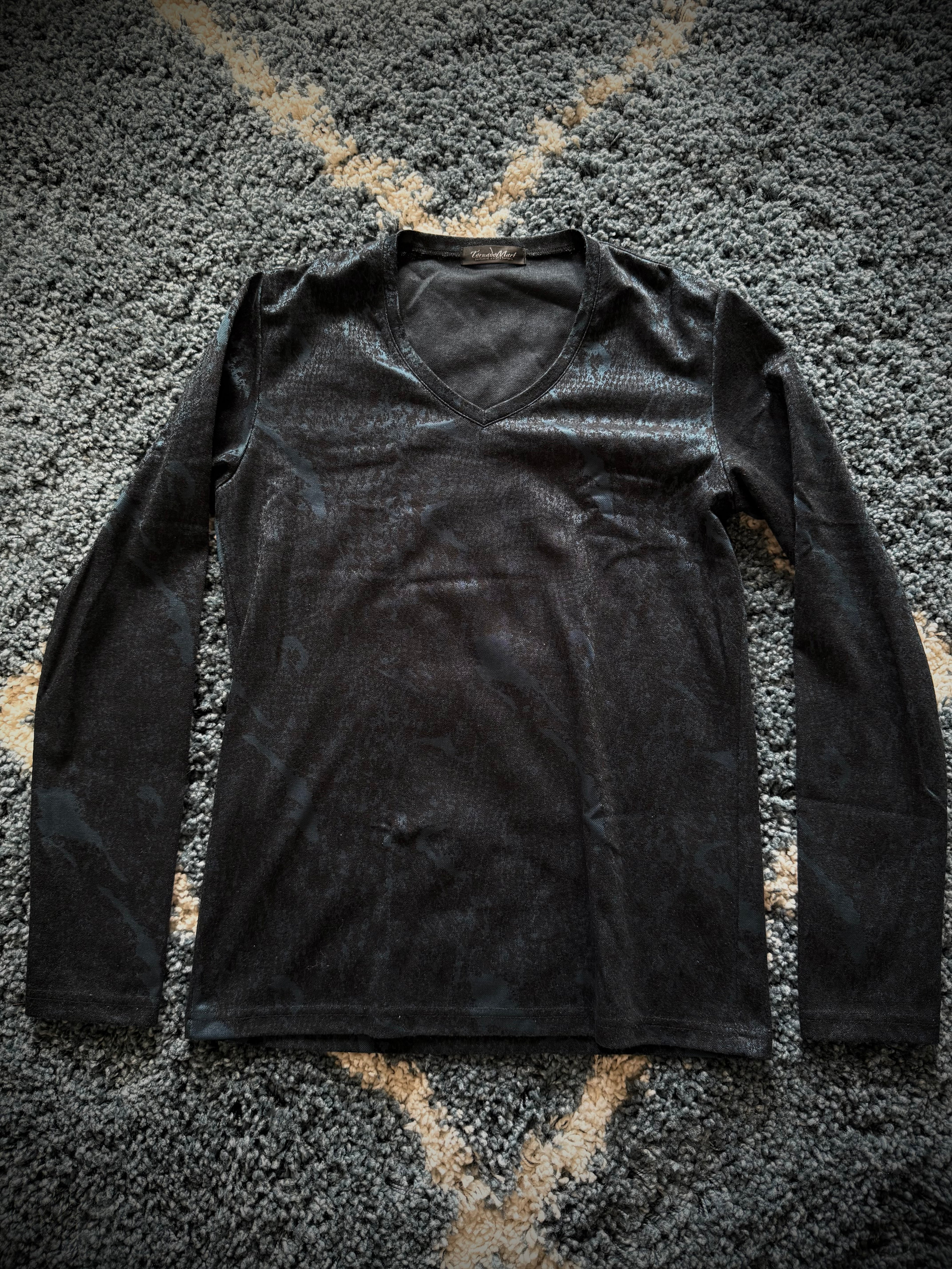 Tornado Mart shiny exotic longsleeve